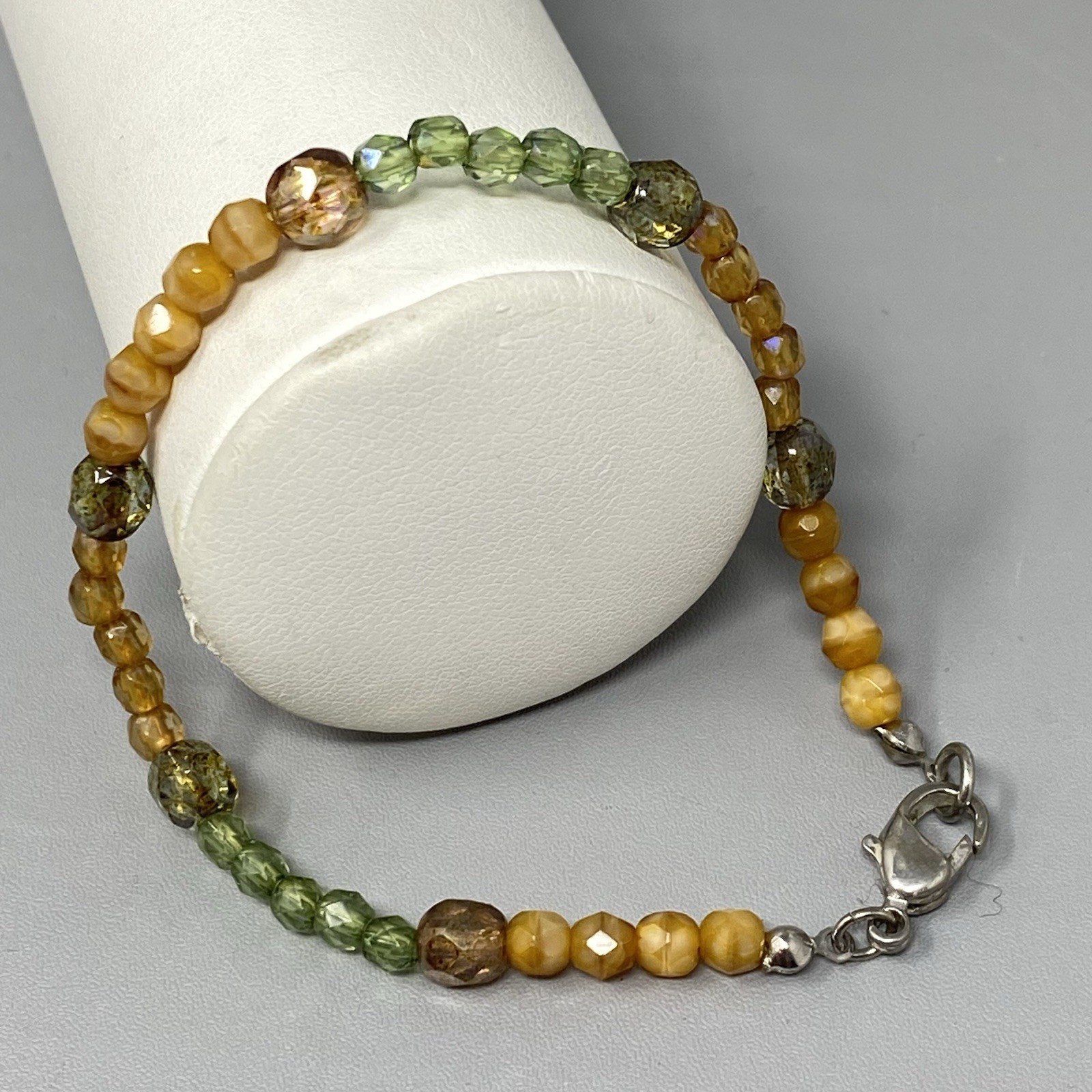 Glass Bead Bracelet Mini Green Orange Marble Faceted Fire Polished Coated 7″