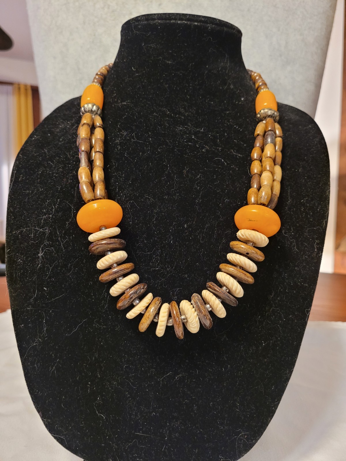 African Natural Horn Resin Metal Large Beads Queen Yellow Summer Necklace