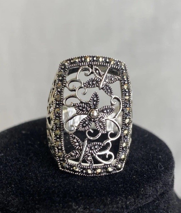 Vintage CW Silver Plated Marcasite Butterfly Flower Ring Size 6