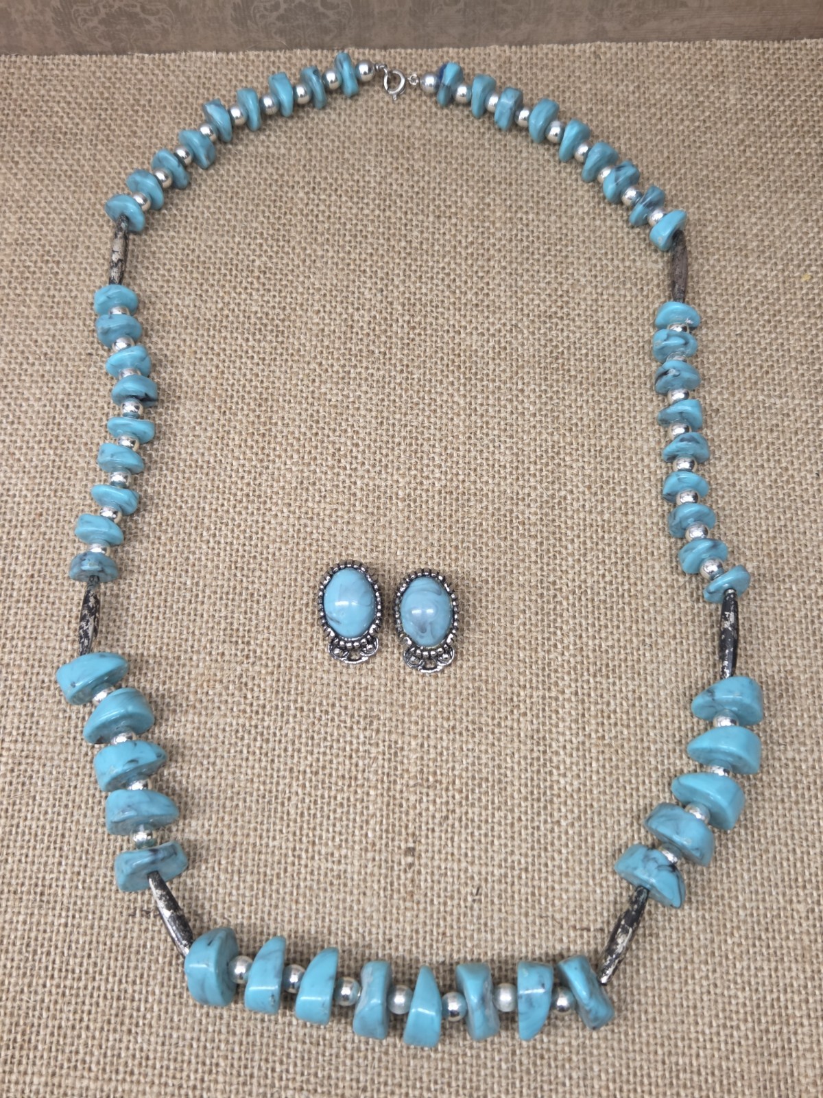 Vintage Turquoise Chunky Beaded Necklace and Clip On Earrings Set