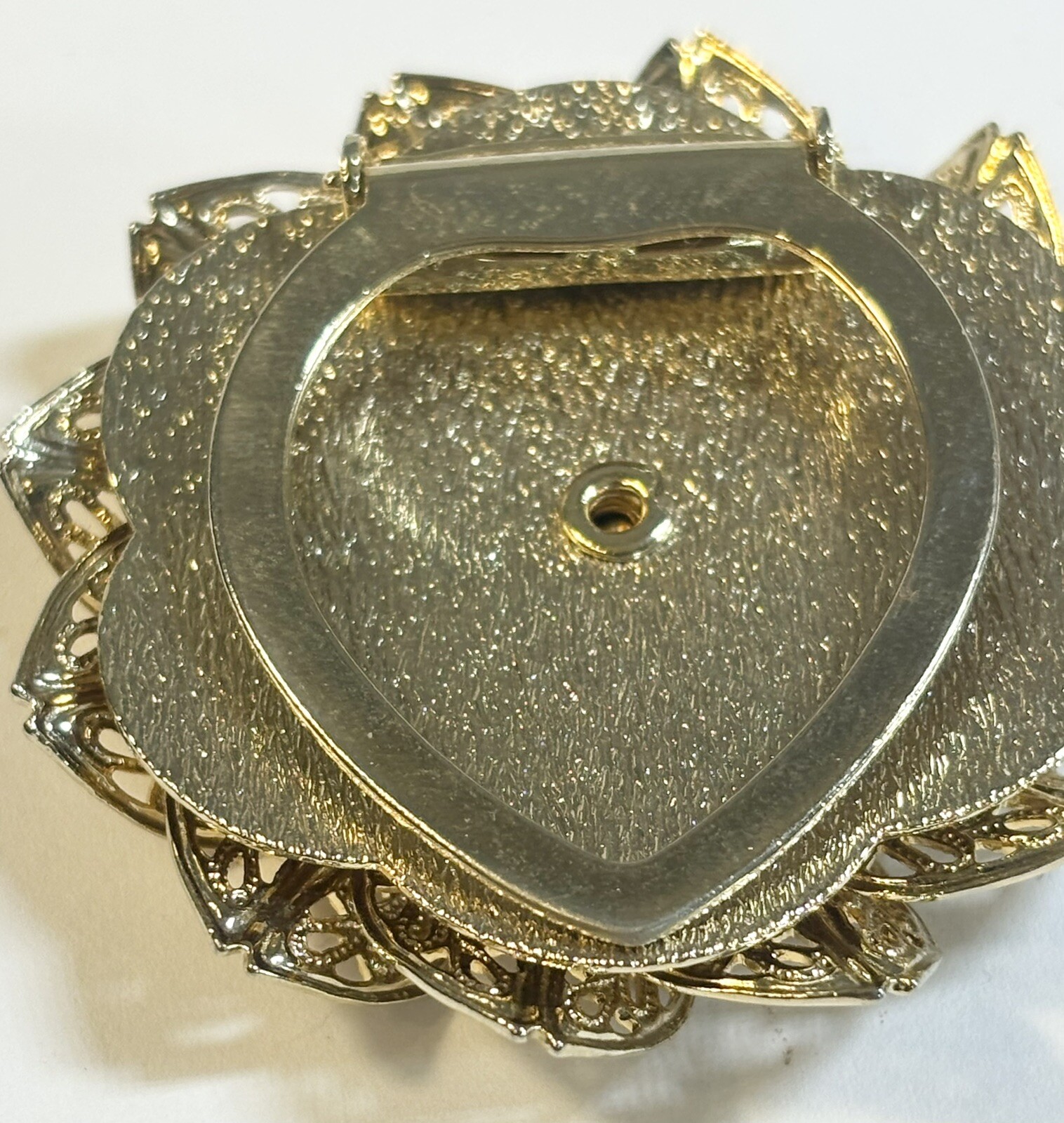 Vntage Gold Tone Crystal Center Flower Scarf Clip 39mm