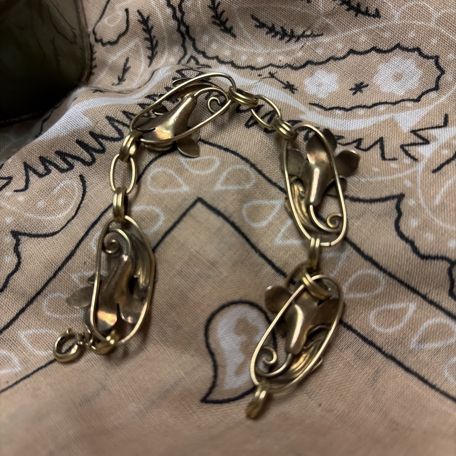 VTG Carl Art Signed 1/20 12K Gold Filled on Silver Flower Link Bracelet 7 1/4”