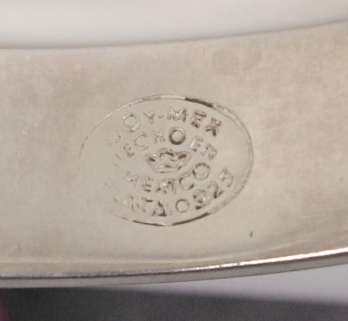 JOY MEX STERLING SILVER Vintage Etched Hinged Mexico BANGLE Bracelet