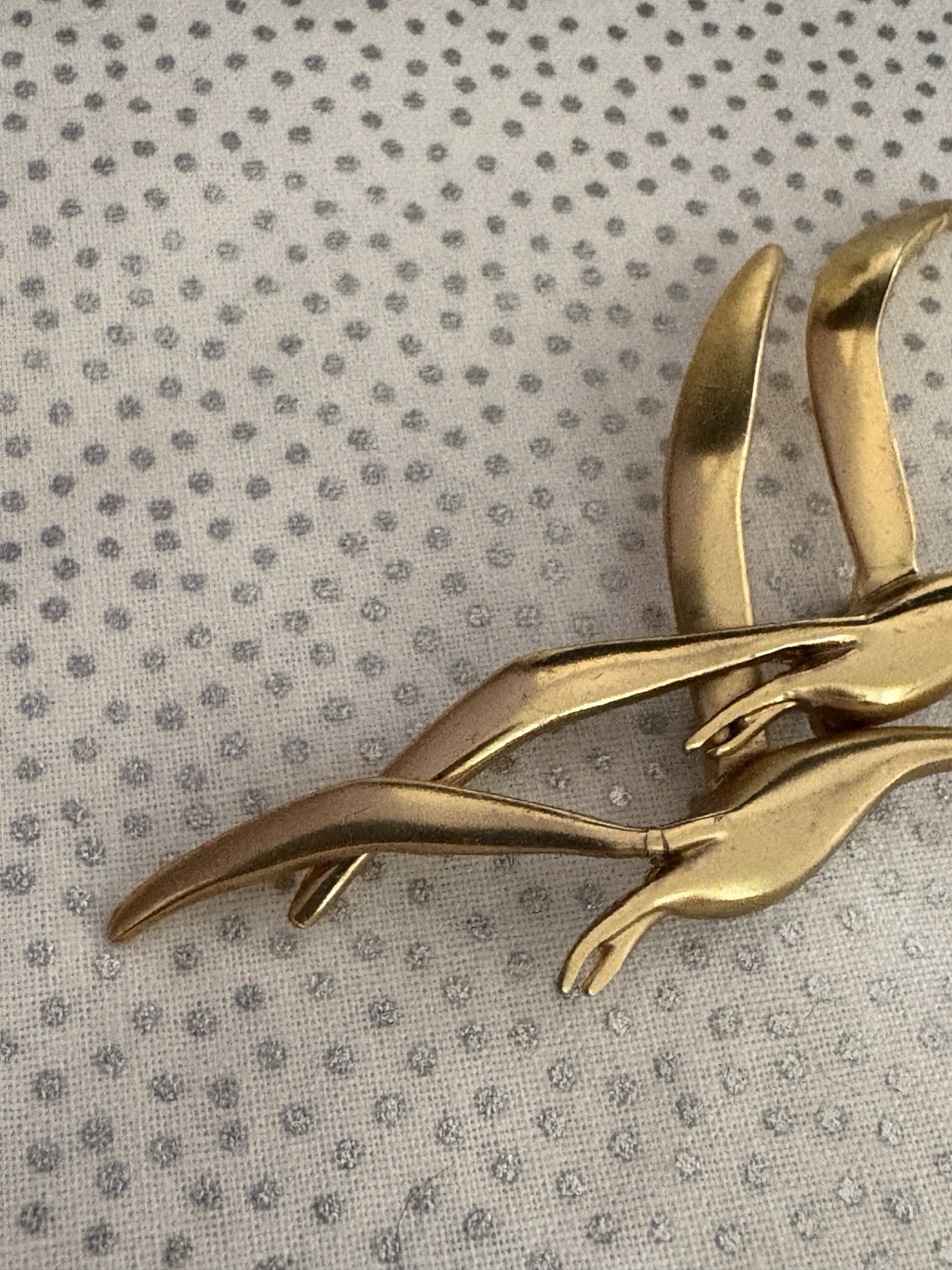 Vintage Brooch Pin Bird Gold Tone Brooch Looks Like Unsigned ORENA PARIS