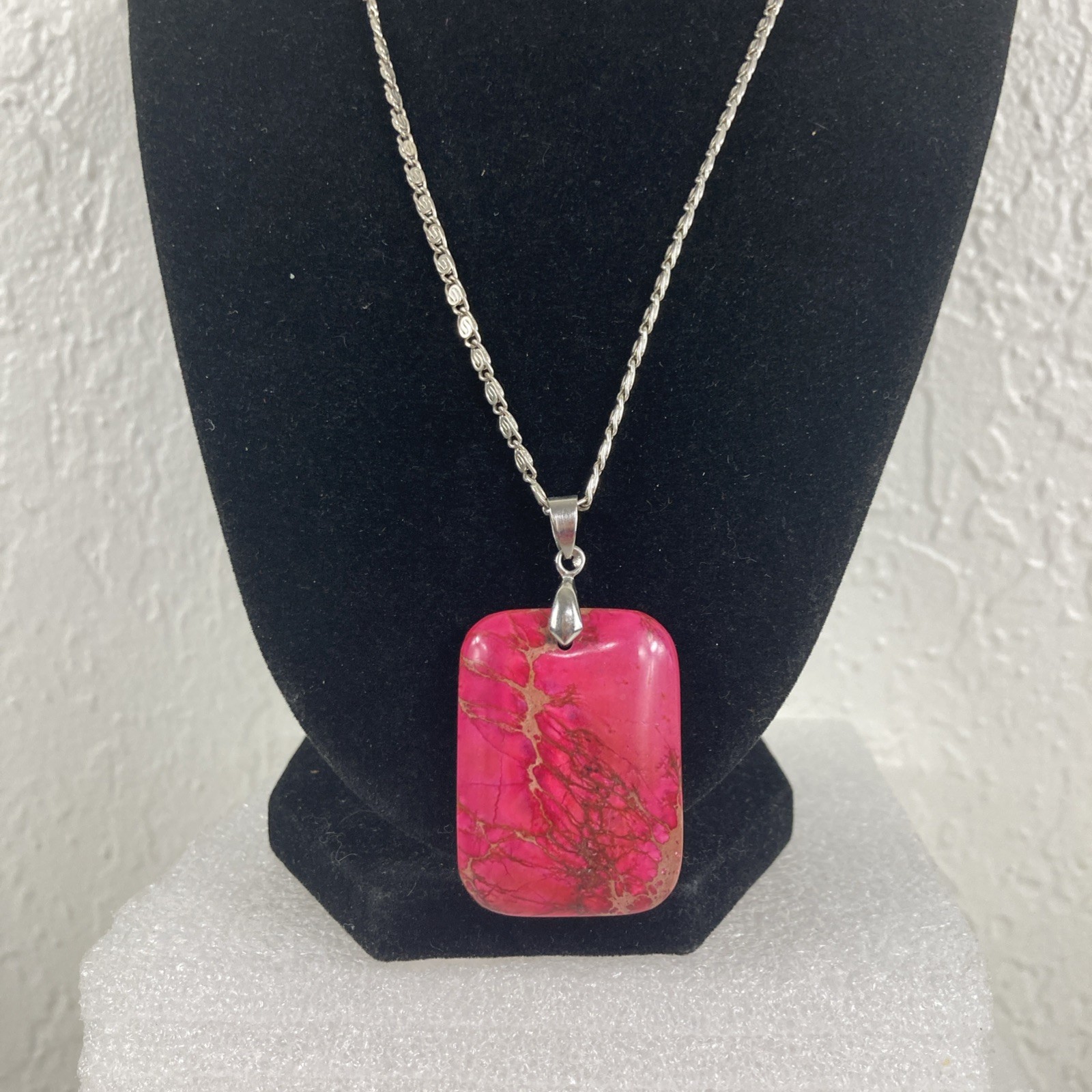 Polished Pink Stone Pendant 2.5″ Rounded Rectangle 19″ Silvertone Chain Necklace