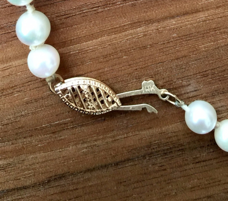 Stunning Vintage 14K Yellow Gold Strand Cultured Pearl Necklace 5.3 mm 19.5″