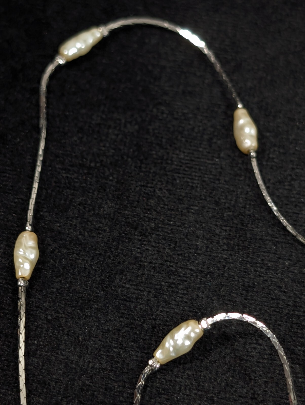 Vintage Off White Faux Freshwater Pearl Station Chain Necklace 24 in