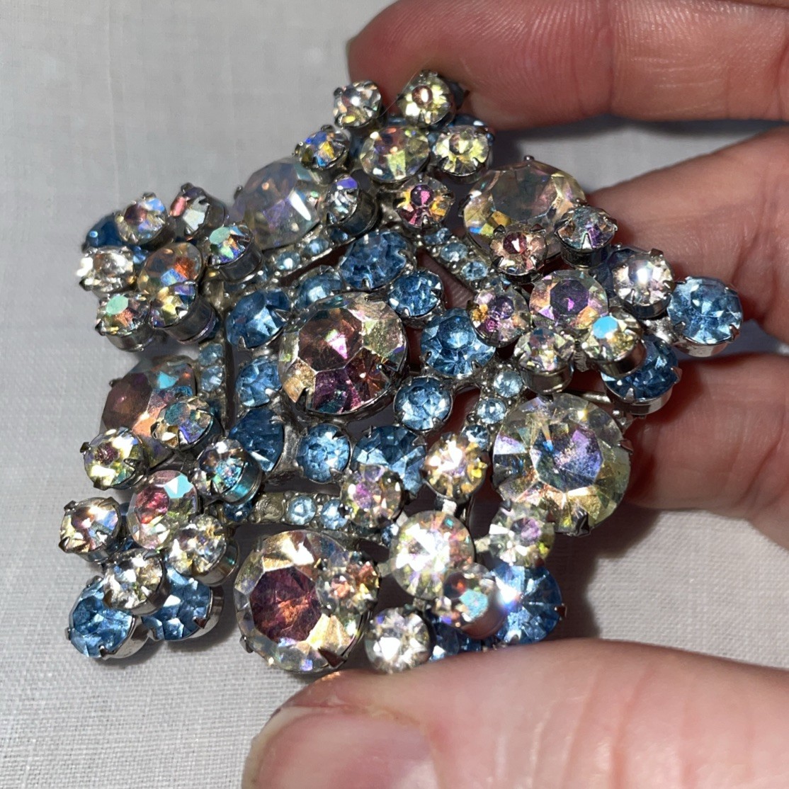 Vintage Juliana “BOOK PIECE” AB Crystal Starburst Brooch & Clip Earrings #1355