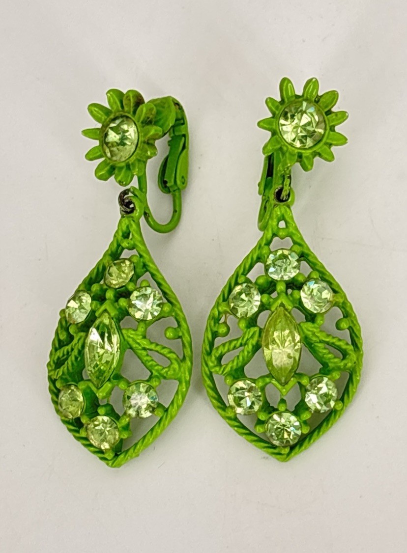 Vintage Uranium Lime Green Rhinestone Dangle Teardrop Enamel Earrings 2″ Long