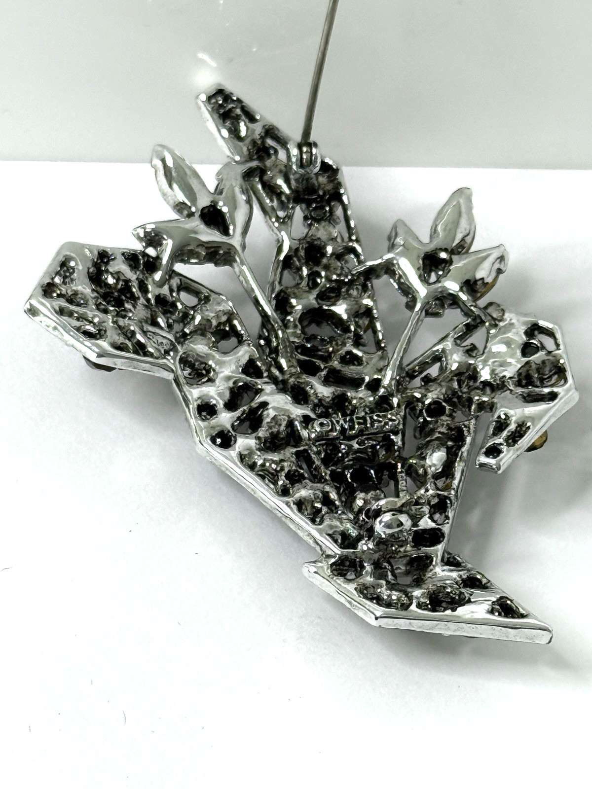 Vintage WEISS Signed Brooch 3″ Black Diamond, Jet, Clear Rhinestone Floral Spray