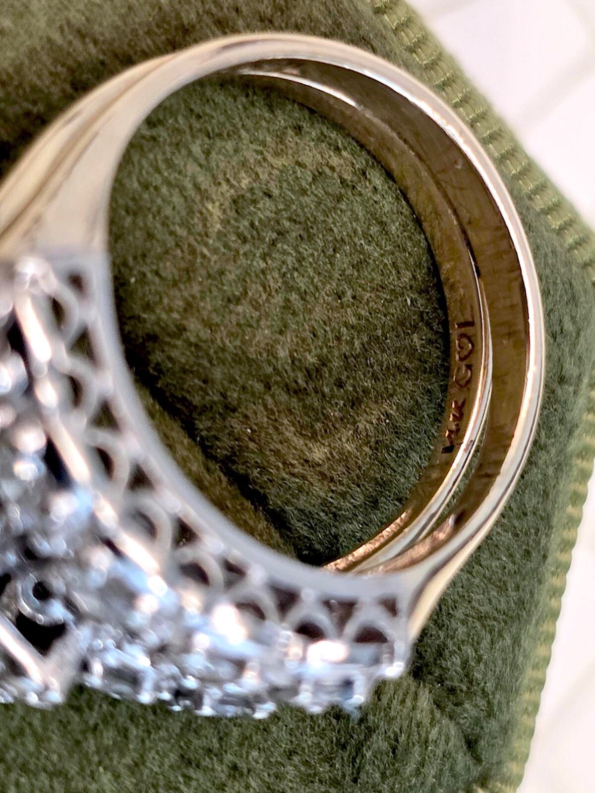 Rare Vintage “Unused” Diamond Ring Set (Approximations) about 1 ct. Size 7.5