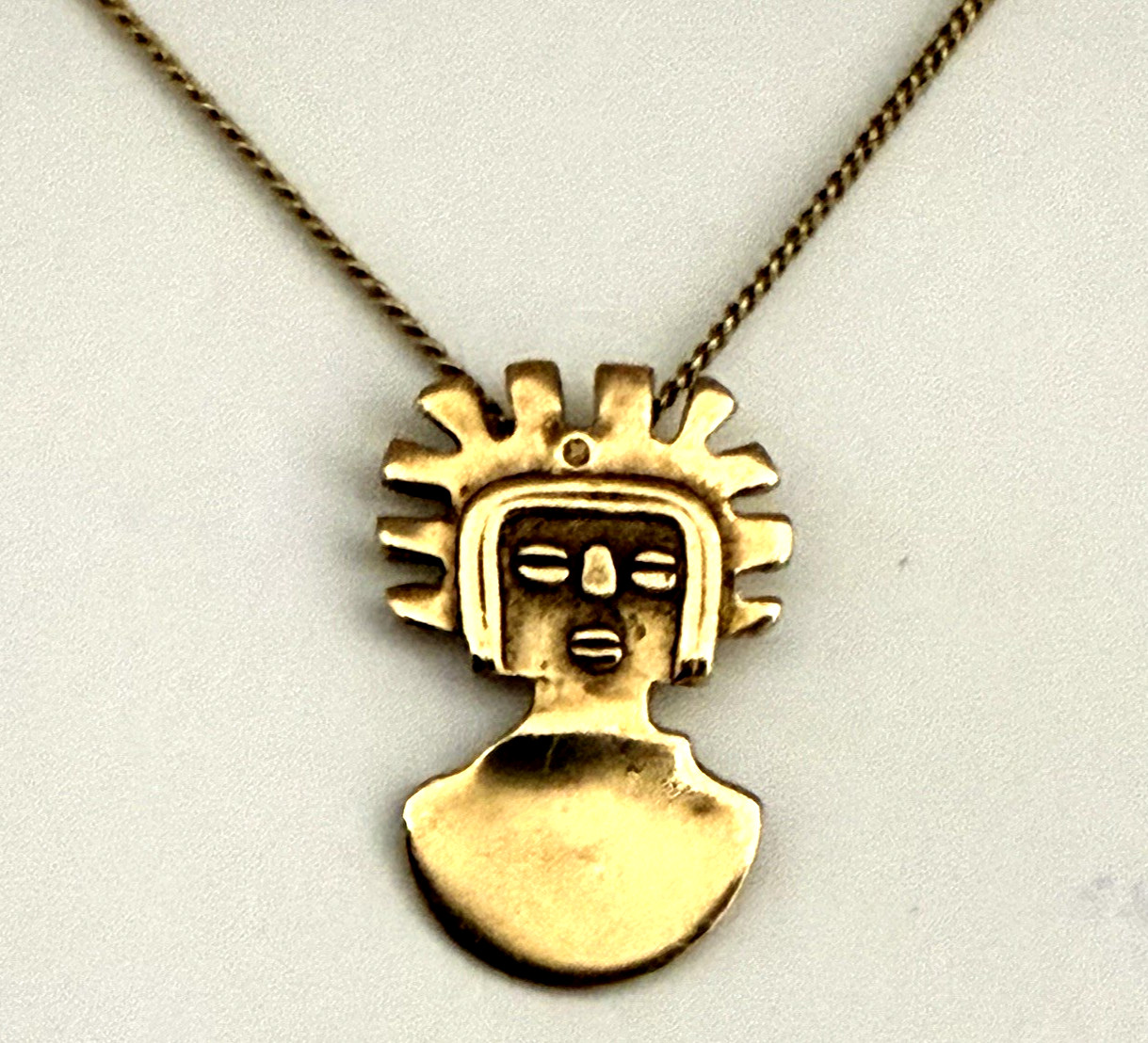 Vintage ALVA MUSEUM REPLICAS Maya ‘Man of the Sun’ Gold Tone Pendant Necklace