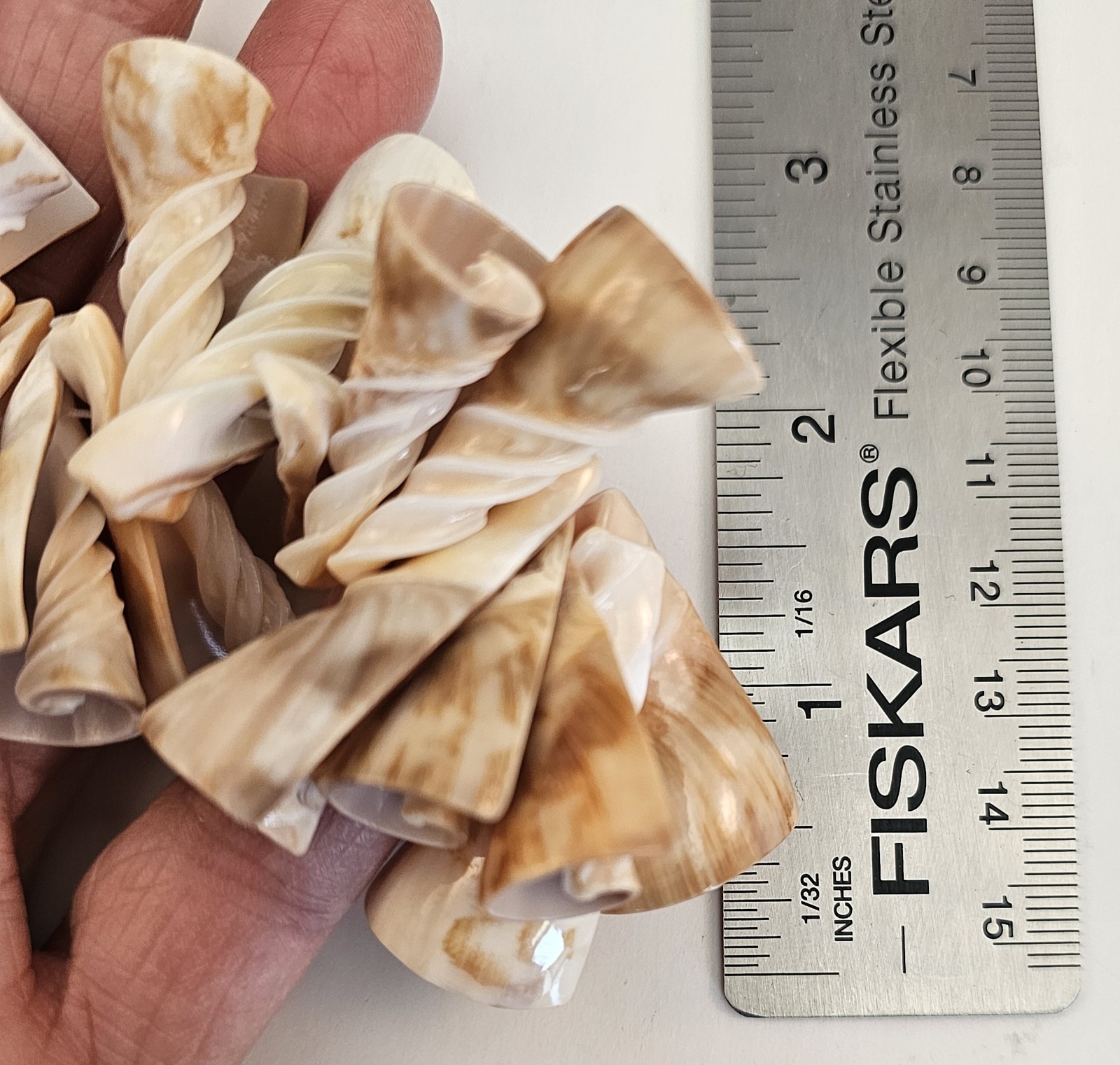 Strand of 20 – Vintage Gorgeous Conical Natural Shell Pendants – 1″ – 1 1/2″