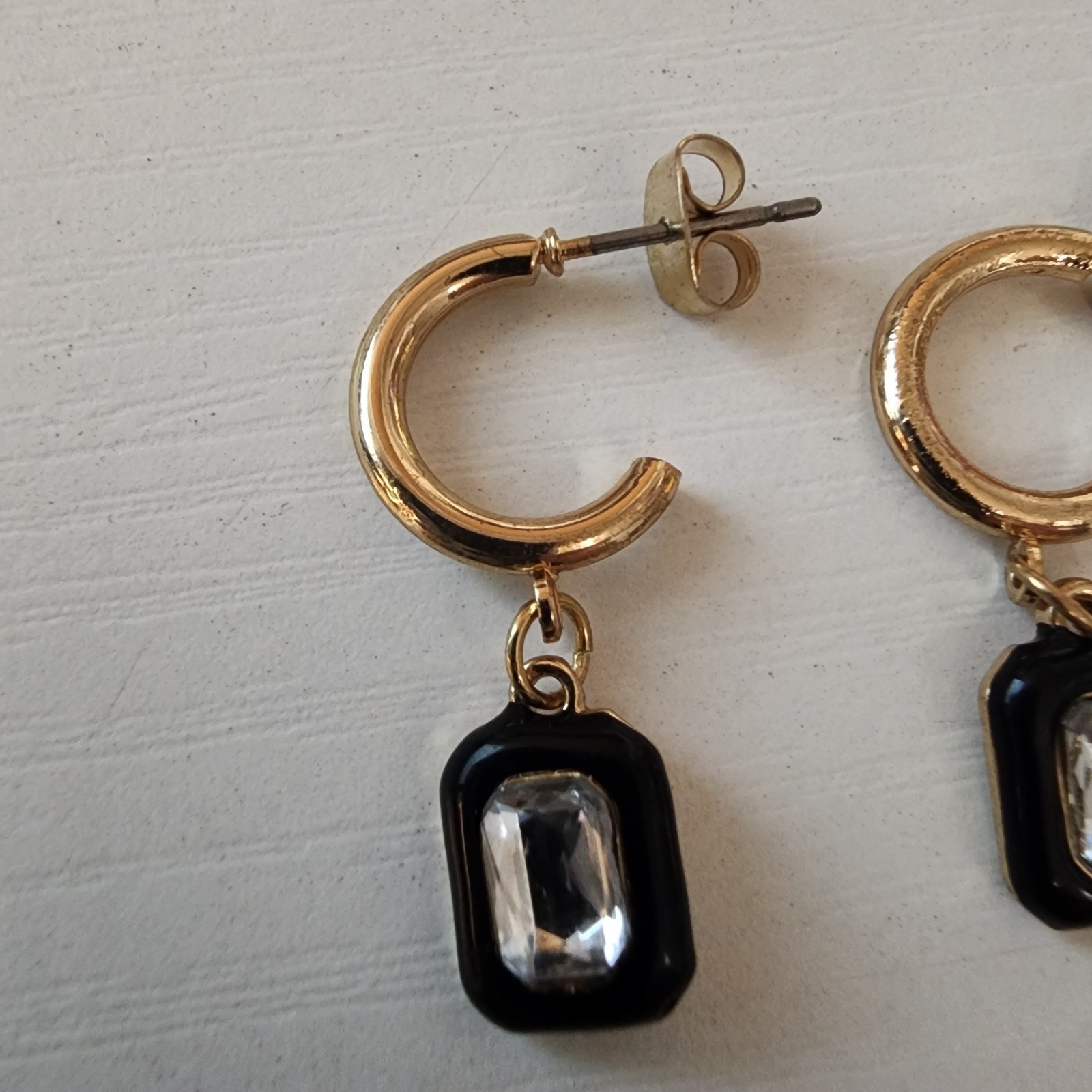 2 Sets Of Vintage Black Enamel Gold Tone Earrings Gothic Dangle And Hoop