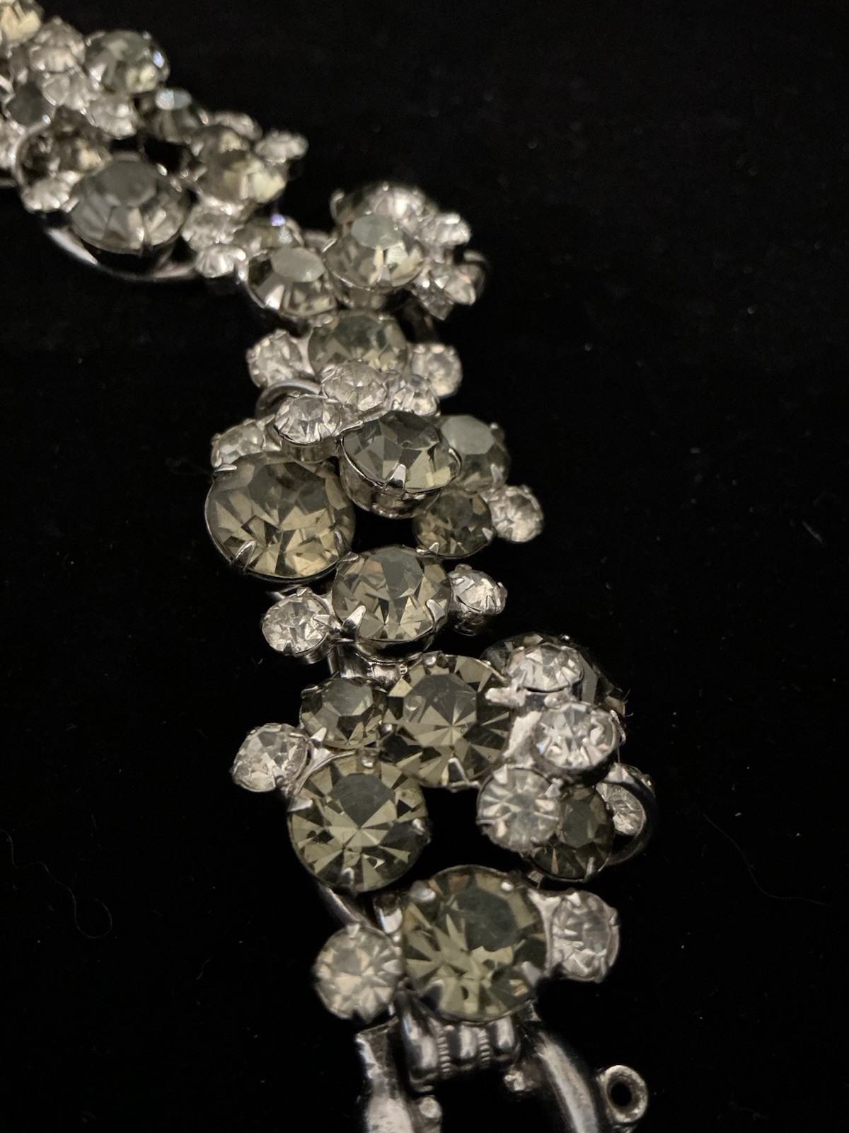 Vintage D&E Juliana Smokey Gray And Clear Chunky Rhinestone 5-link Bracelet