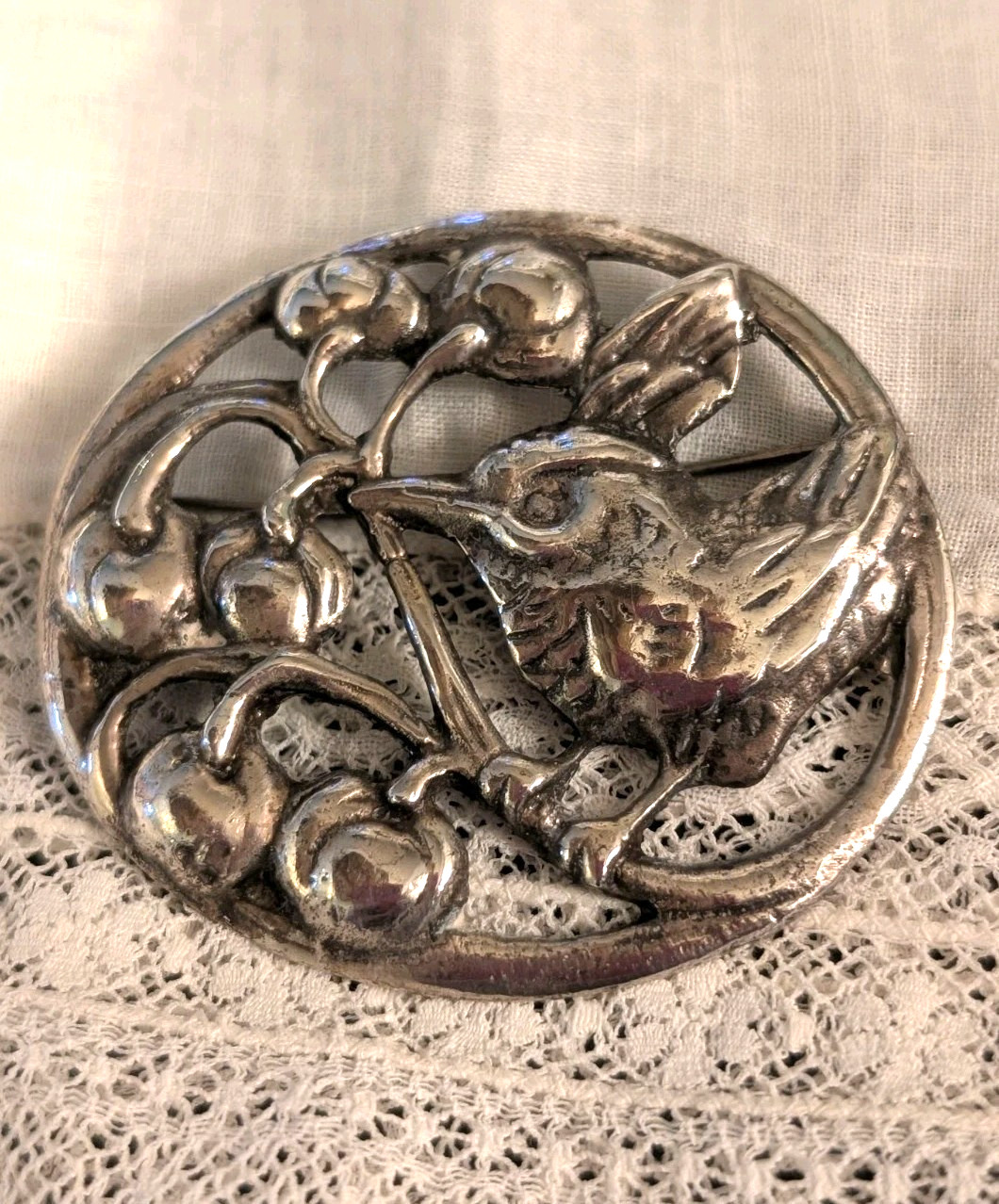 Vintage Openwork Bird & Berry Brooch 925 Silver 2″ Nature Motif Estate Auction