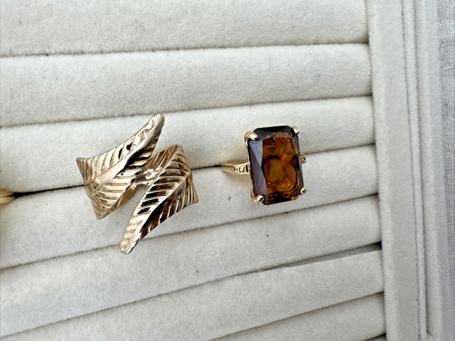 VTG-now Gold BOHO RINGS pearl statement feather Jewelry Lot Chunky 90s 2000s Y2K