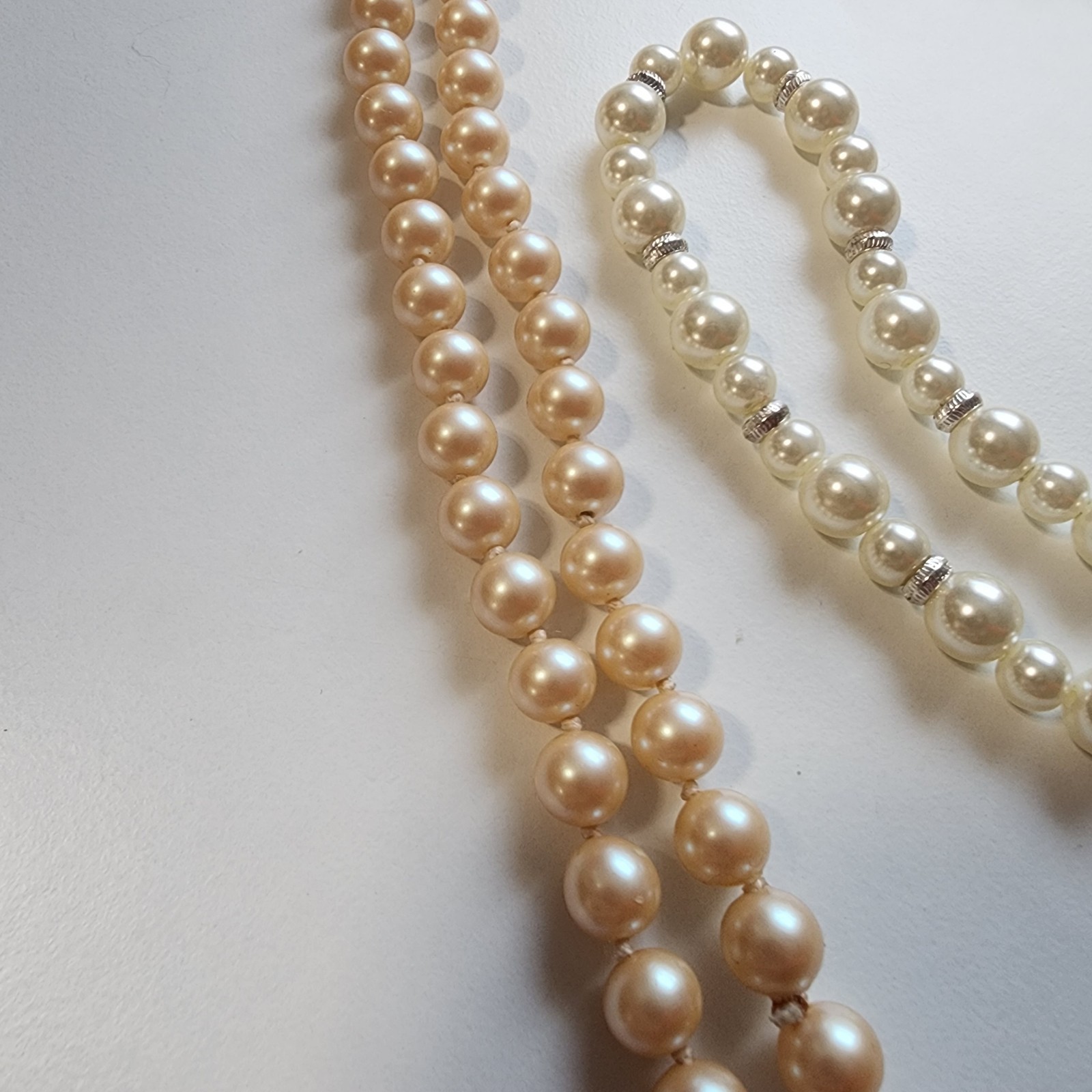 Lot Of 3 Vintage Faux Pearl / Beads Bracelets Necklace Choker Round Stretch