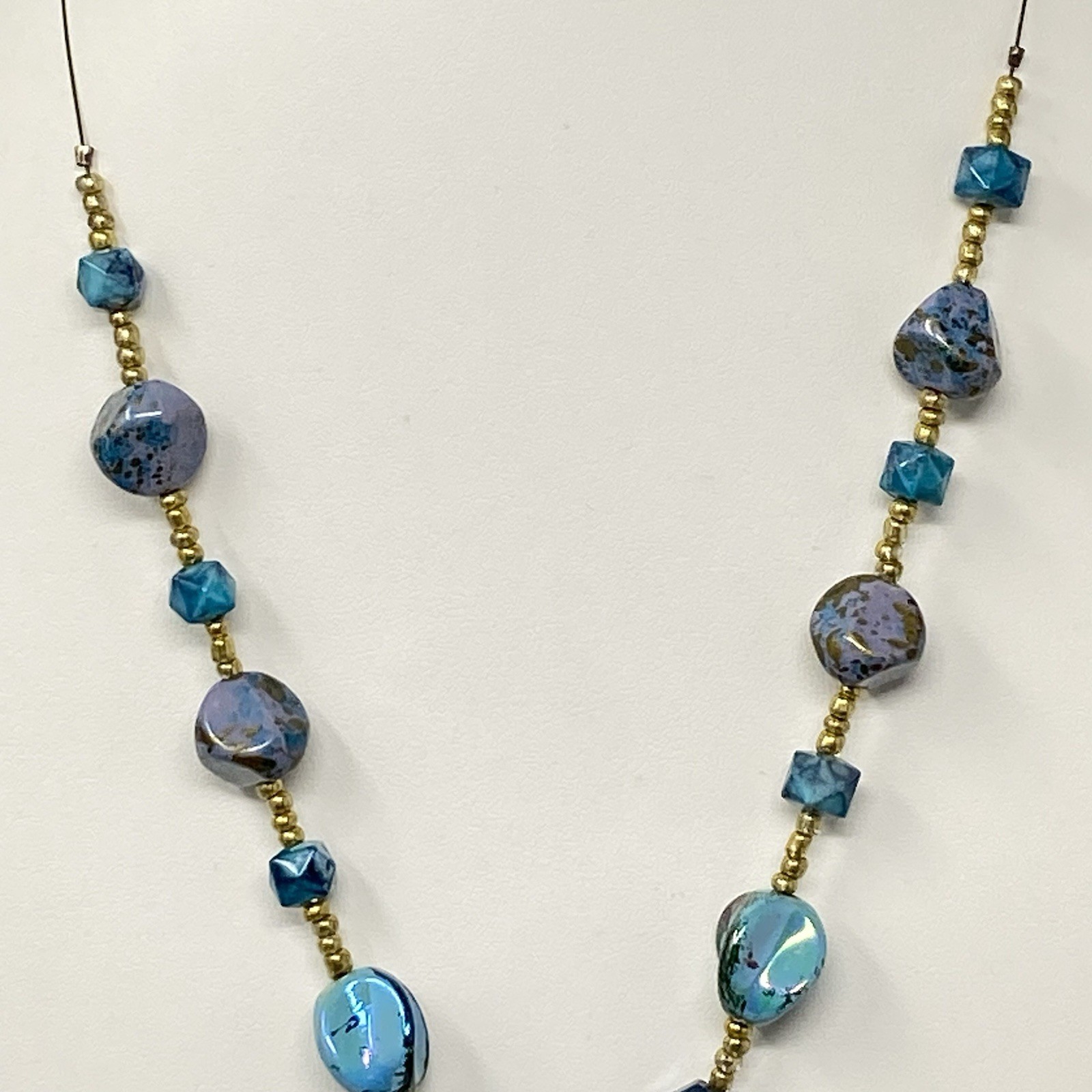 Bursting Glass Flower Pendant Necklace Blue Borosilicate Acrylic Beads 21″