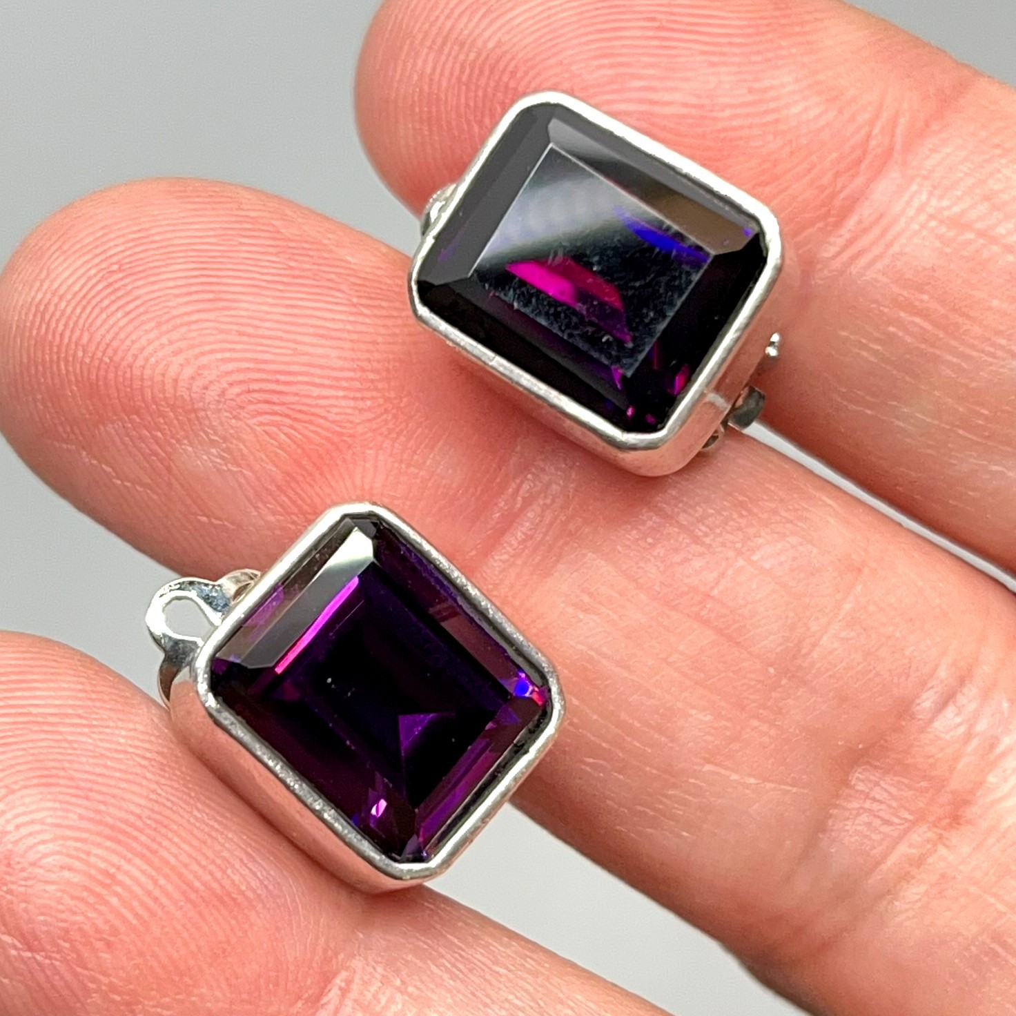 Vintage 1/2″ Square 925 Mex Sterling Silver Sparkling Amethyst Clip On Earrings