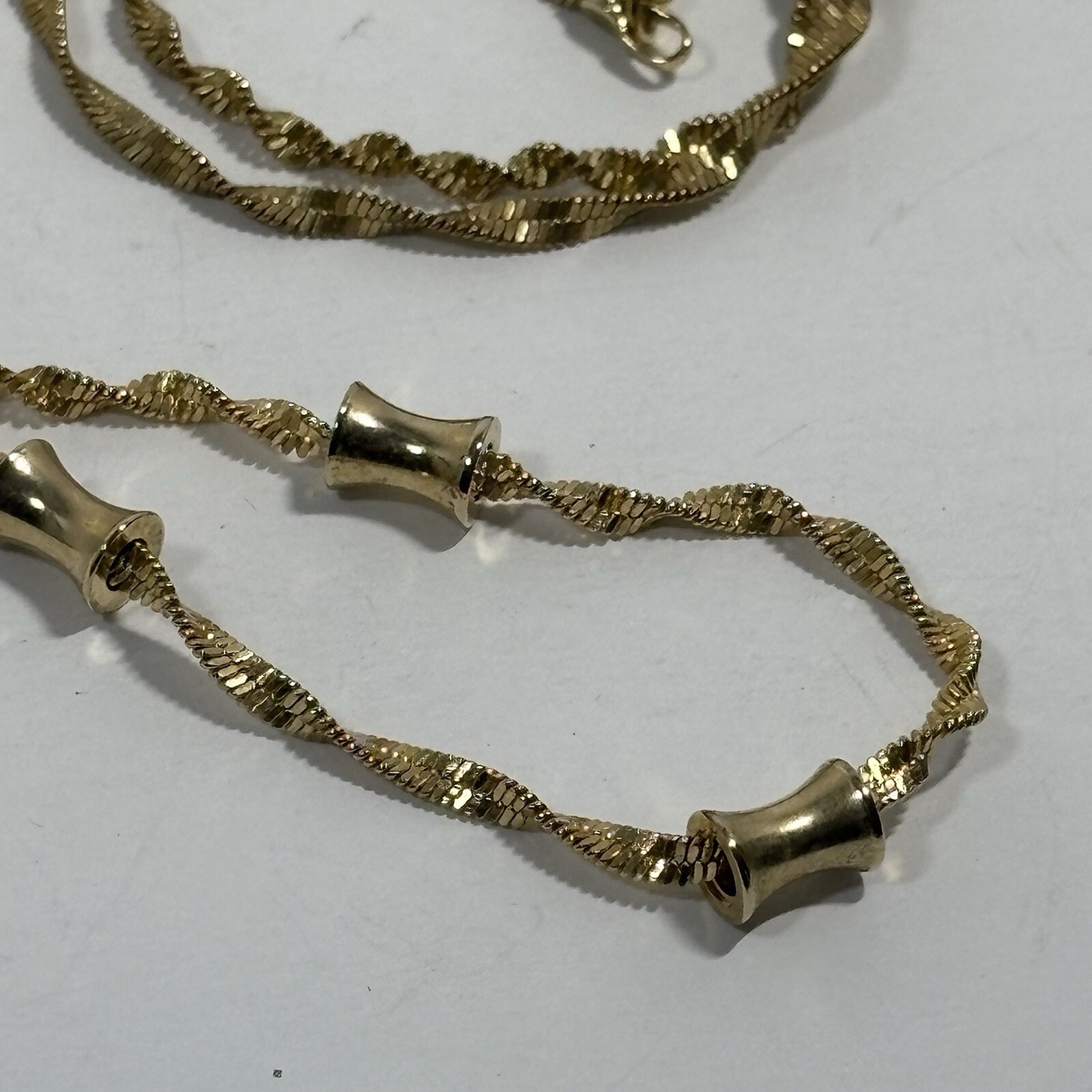Vintage Gold Tone Twisted Chain Station Link Necklace Bar Beads 24″