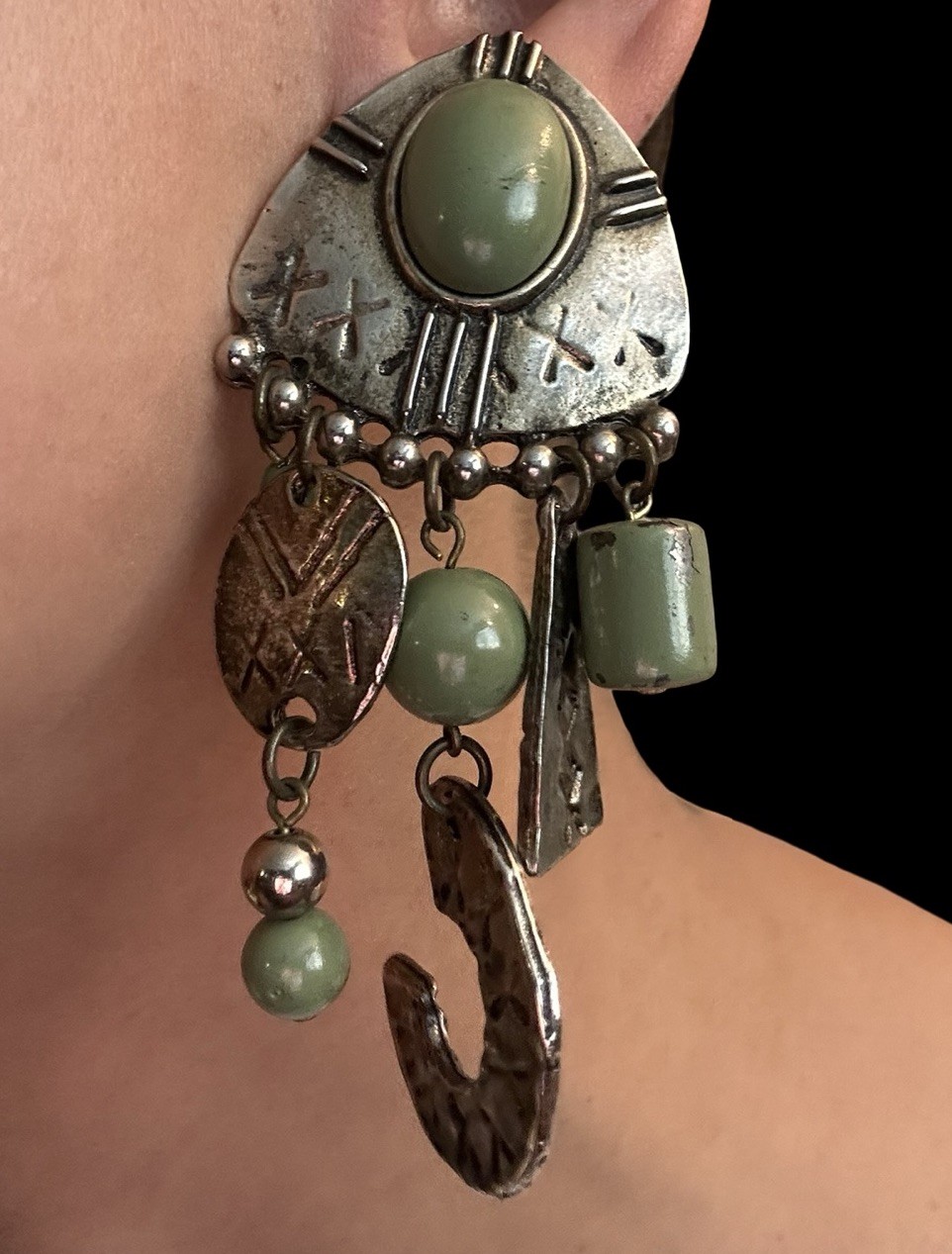 VTG Boho Tribal Metal Dangling Charm Earrings 3.5” Cabochon Green Gem Chandelier