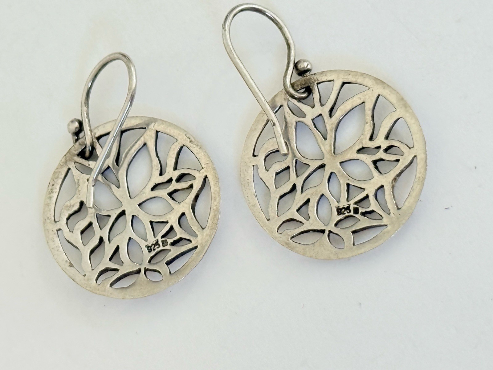 Vintage Sterling Silver Edelweiss Flower Filigree Mandala Hook Earrings