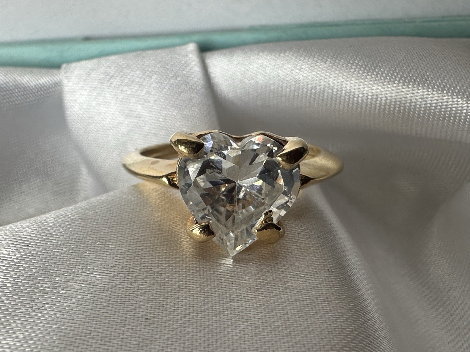 Estate Vintage Gold Tone Dainty Ring Lot Different Stones Some Signed