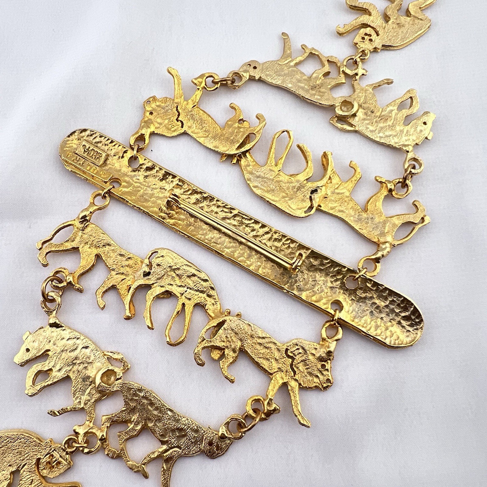 Vintage Ultra Craft Brooch Pin Safari Shoulder Statement Lion Monkey Gold Tone