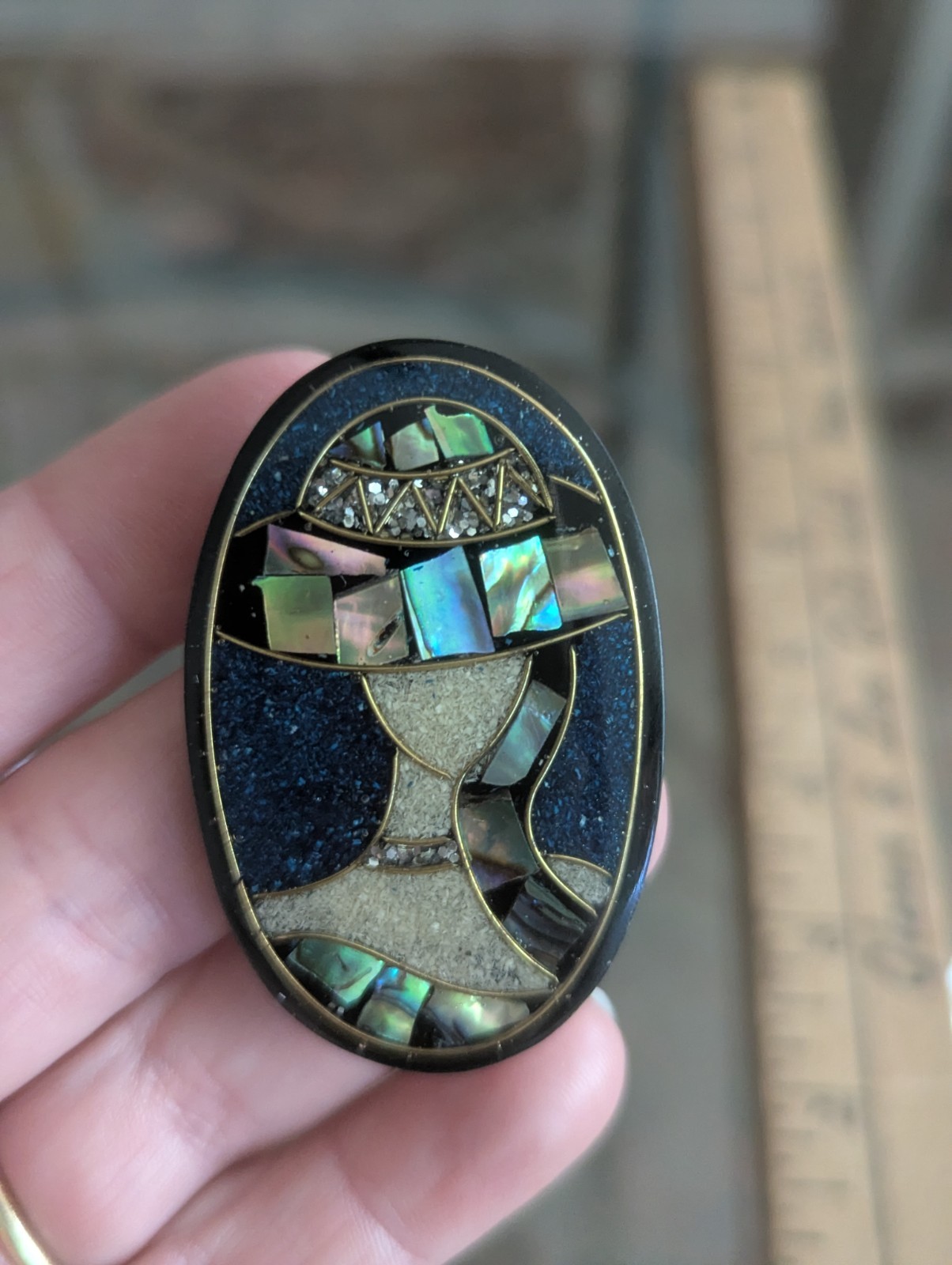 Vintage Mosaic Inlay Brooch Lee Sands Style Lady Hat Oval Abalone Paua Art Deco