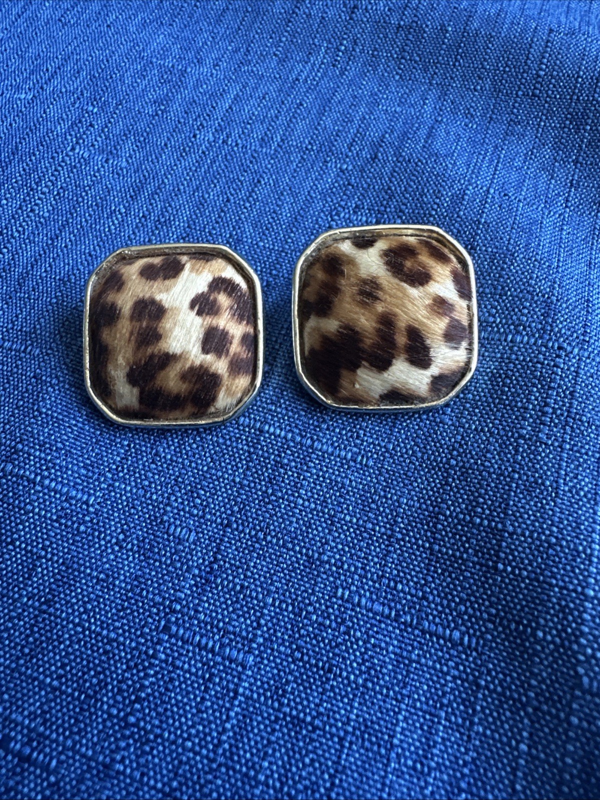 Vintage Leopard Cheetah Faux Fur Clip On Earrings Unmarked 1” Square