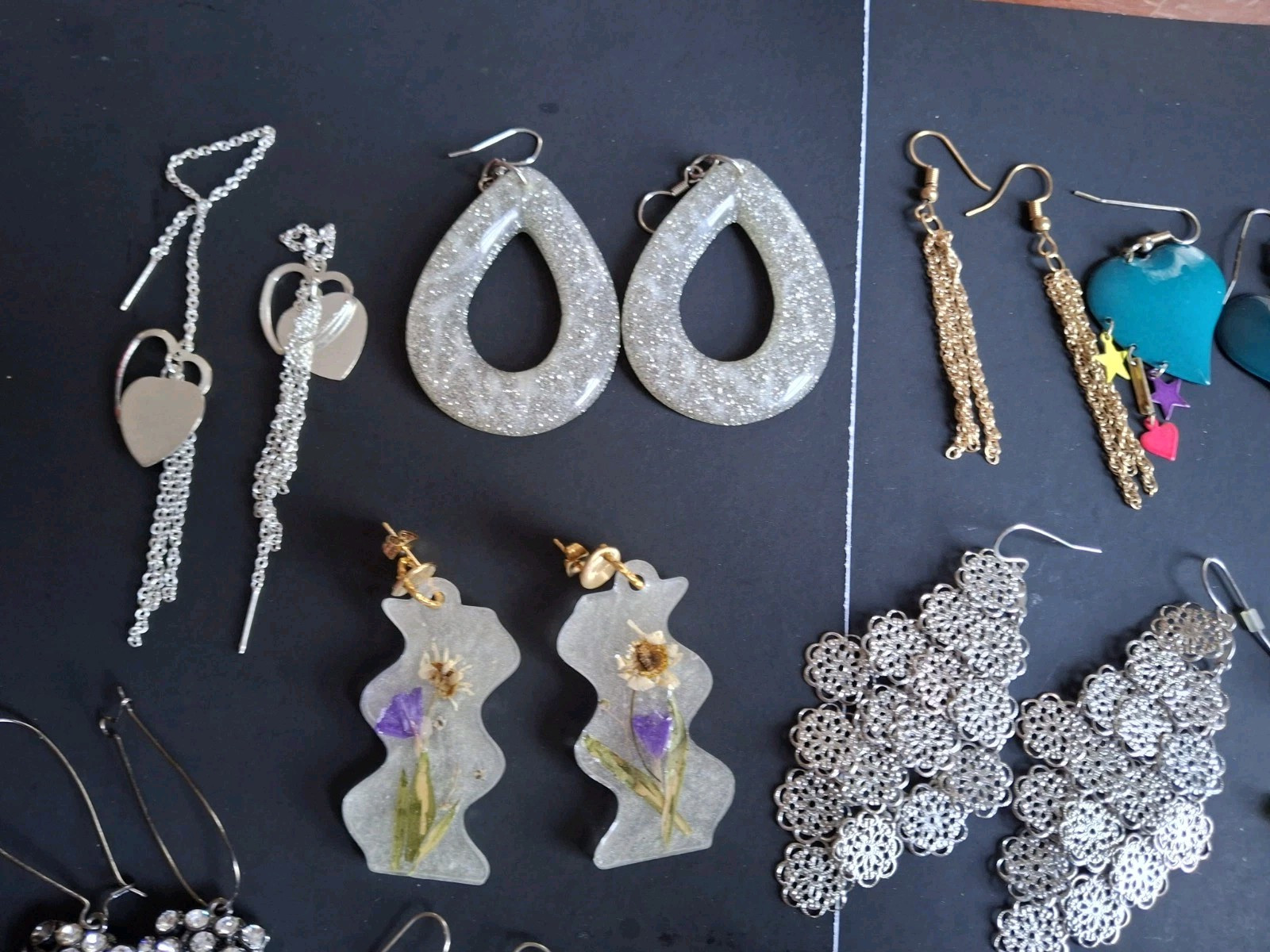 Lot Of 19 Modern/Vintage Earrings Pairs Pierced, Dangle, Hooks multicolor