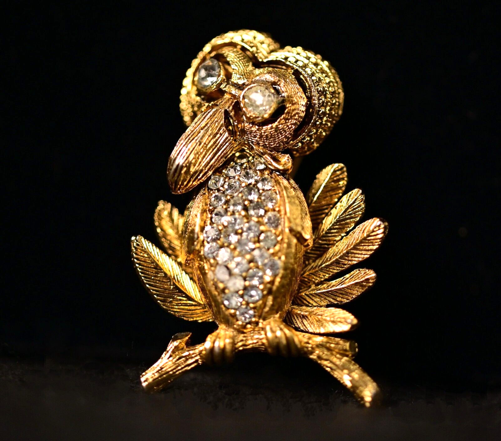 JUDITH GREEN Original Vintage Signed Gold Zirconia Rhinestone Gem Brooch Pendant