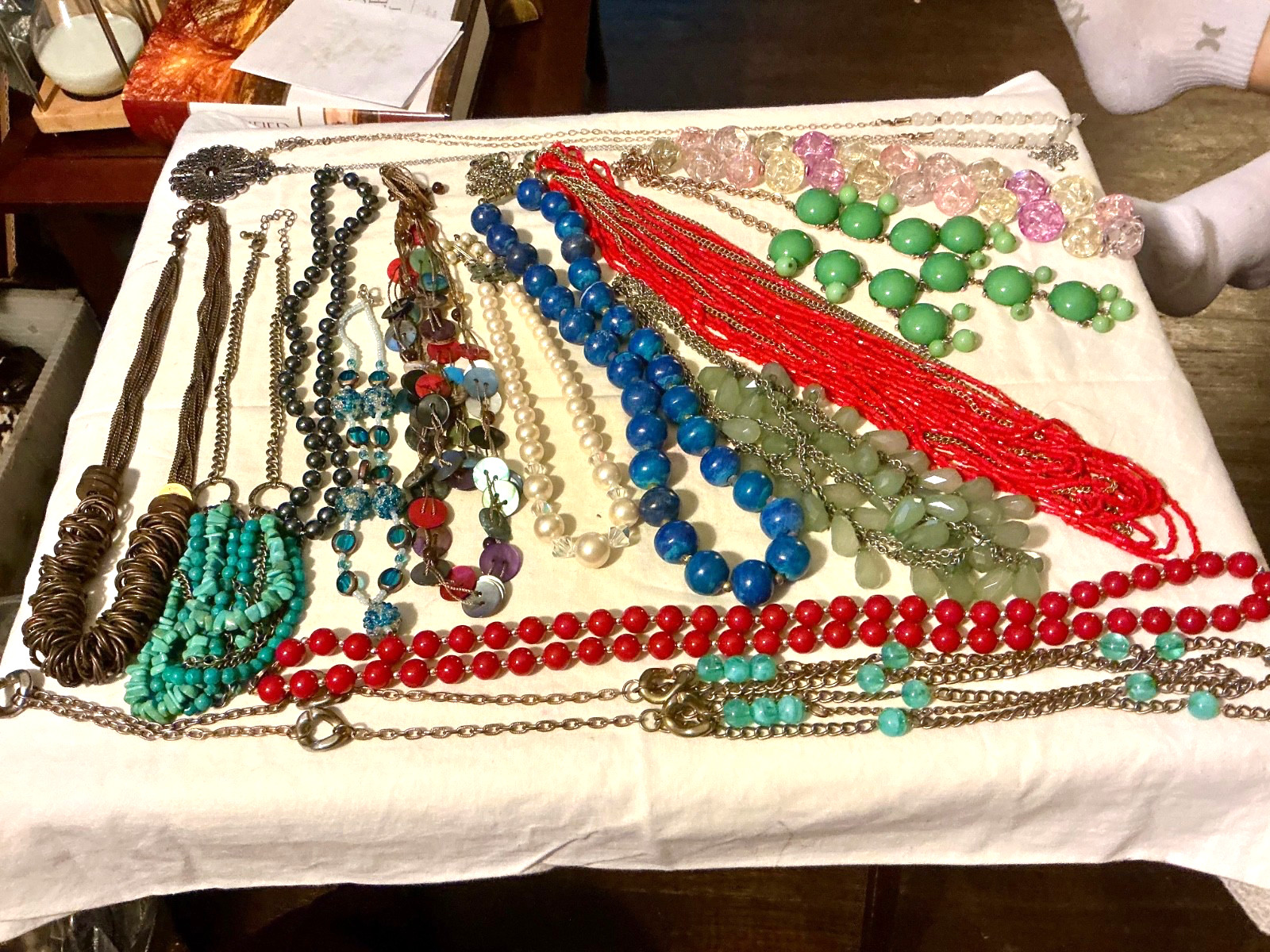 15 piece necklace lot some are vintage