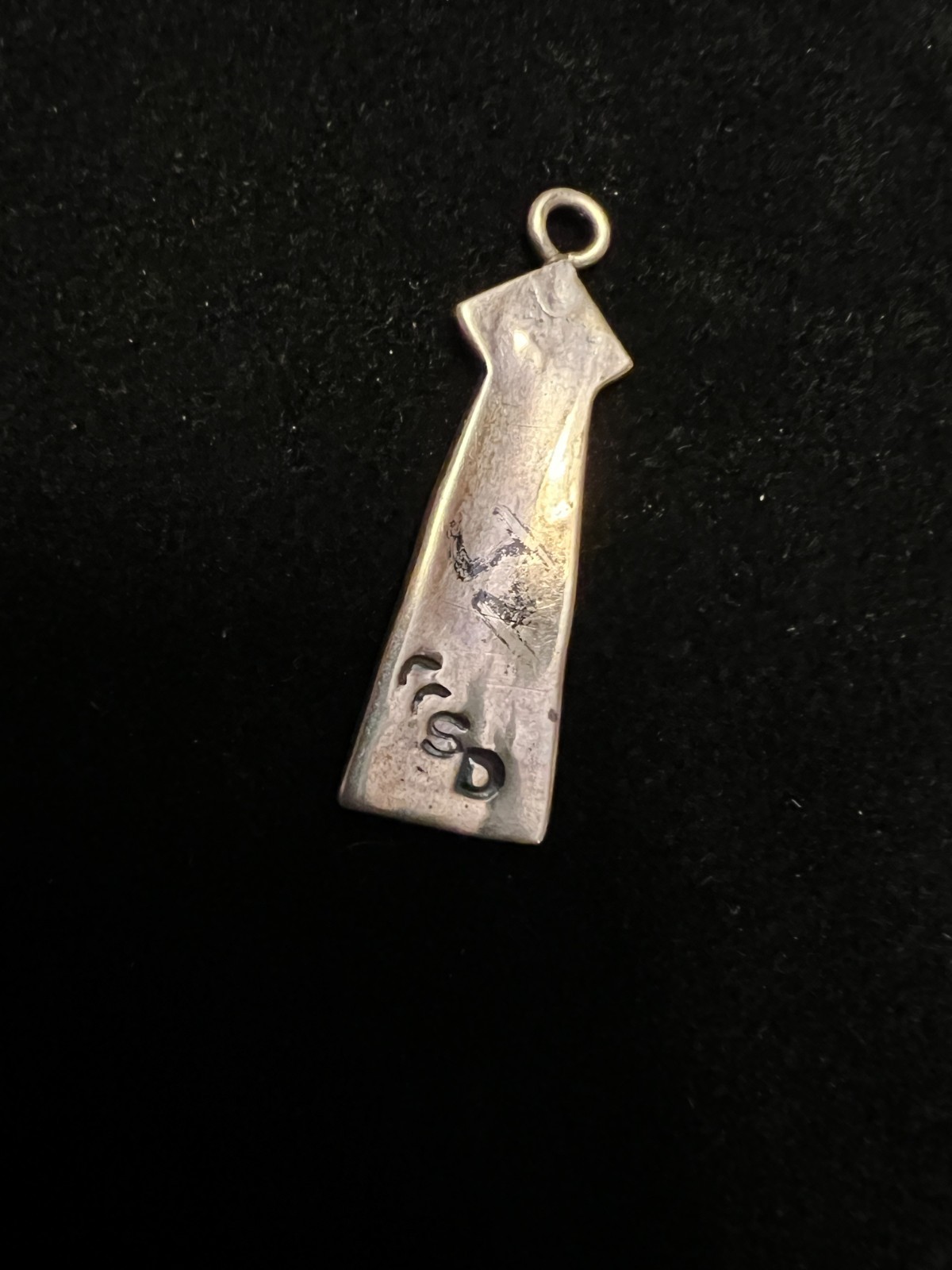Native American-style pendant with turquoise and coral chip inlay RR SD marking