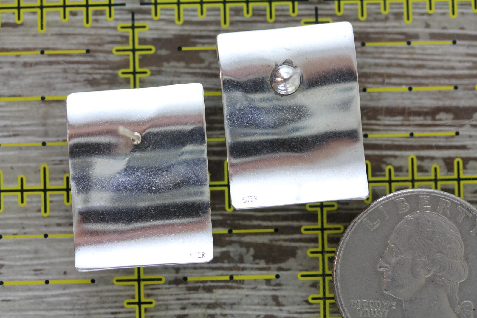 VINTAGE WAVY STERLING SILVER DANGLE DROP EARRINGS 925 PRETTY DESIGNER CLASSIC