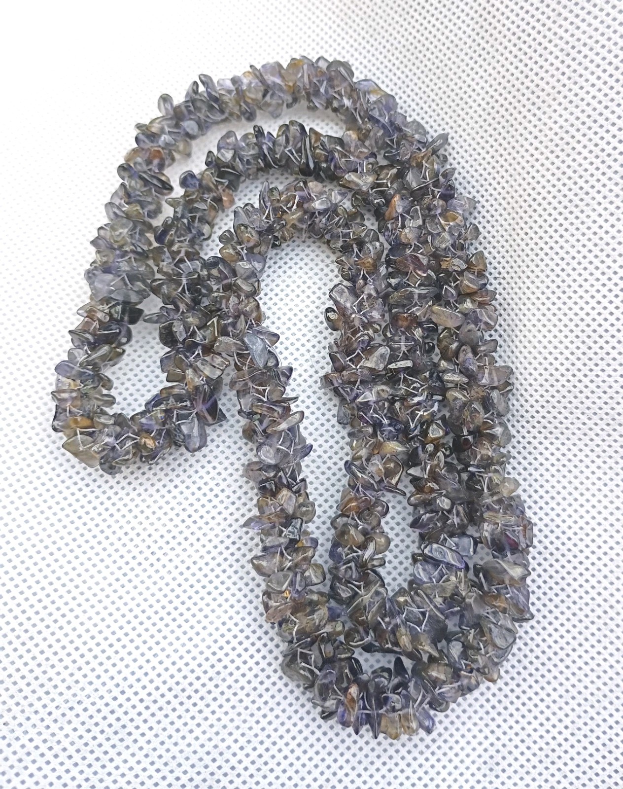 Vintage 28″ Natural Iolite Polished Purple Grey Chip Bead Statement Necklace