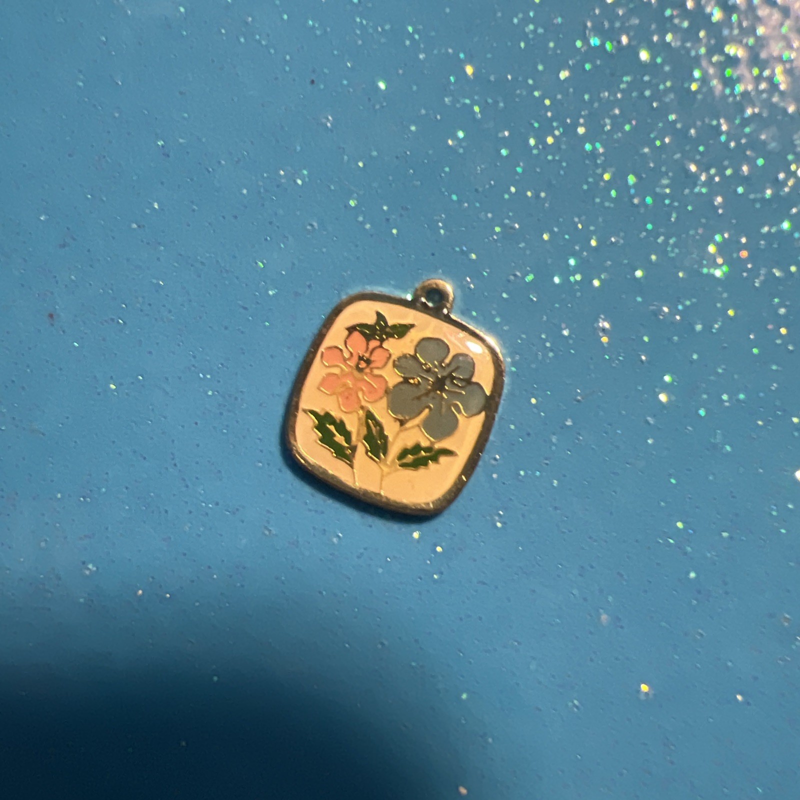 Lot 8 Pieces Vintage 70s-80s Cloisonne Enamel Flower Charm Metal Resin Coating
