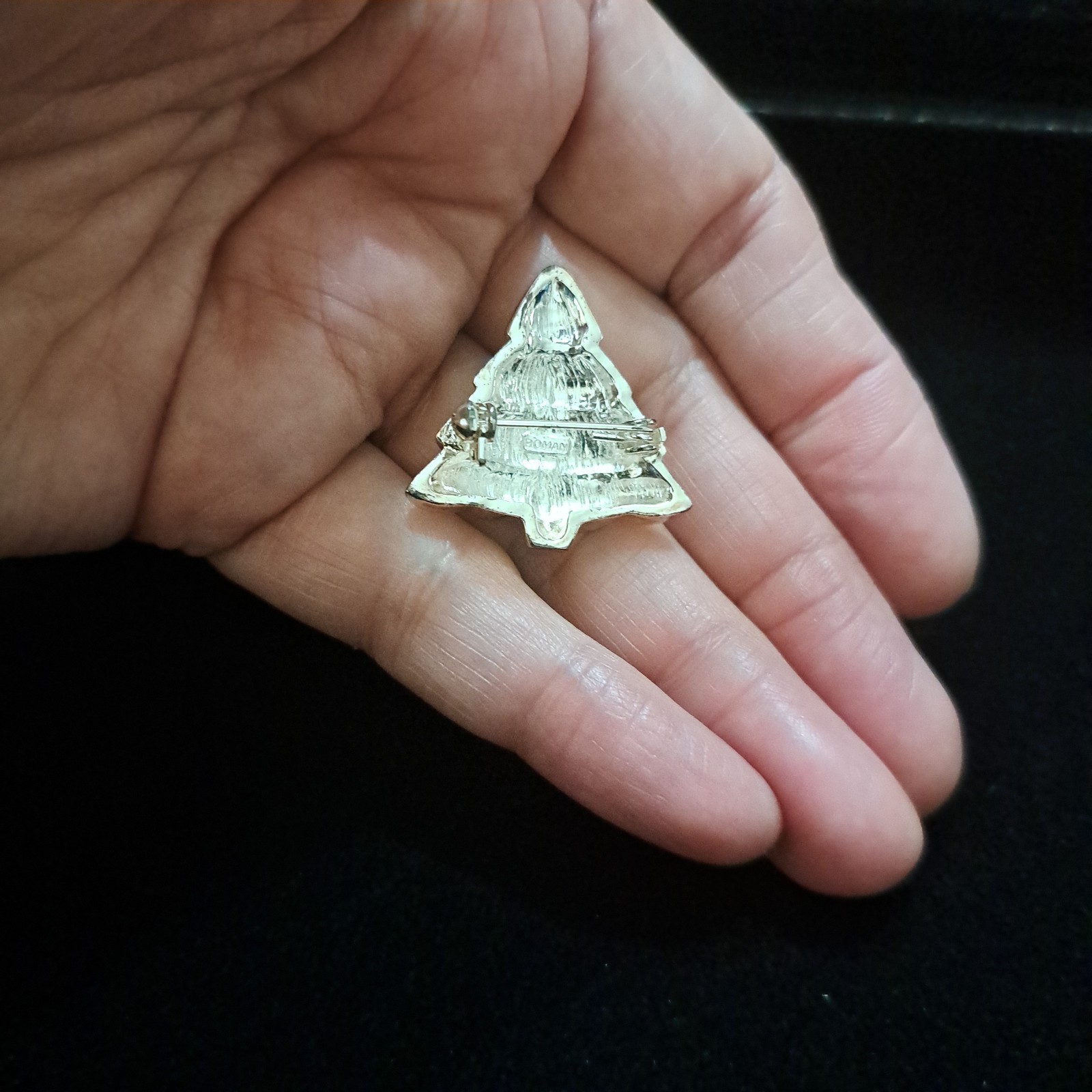 Vintage Roman Two Tone Christmas Tree Pin 1″x 1″ Petite Pre Owned In Box