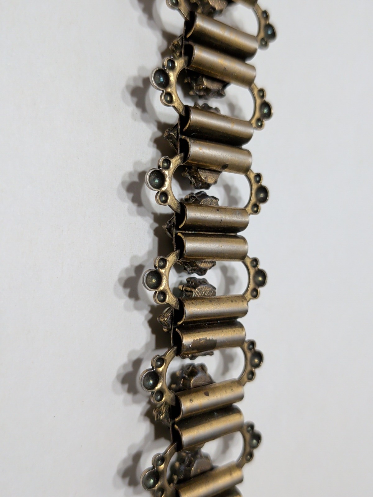✨VINTAGE✨ 1950s 8″ Bracelet Blue Stones Small Pearls Gold Tone Filigree Copper?