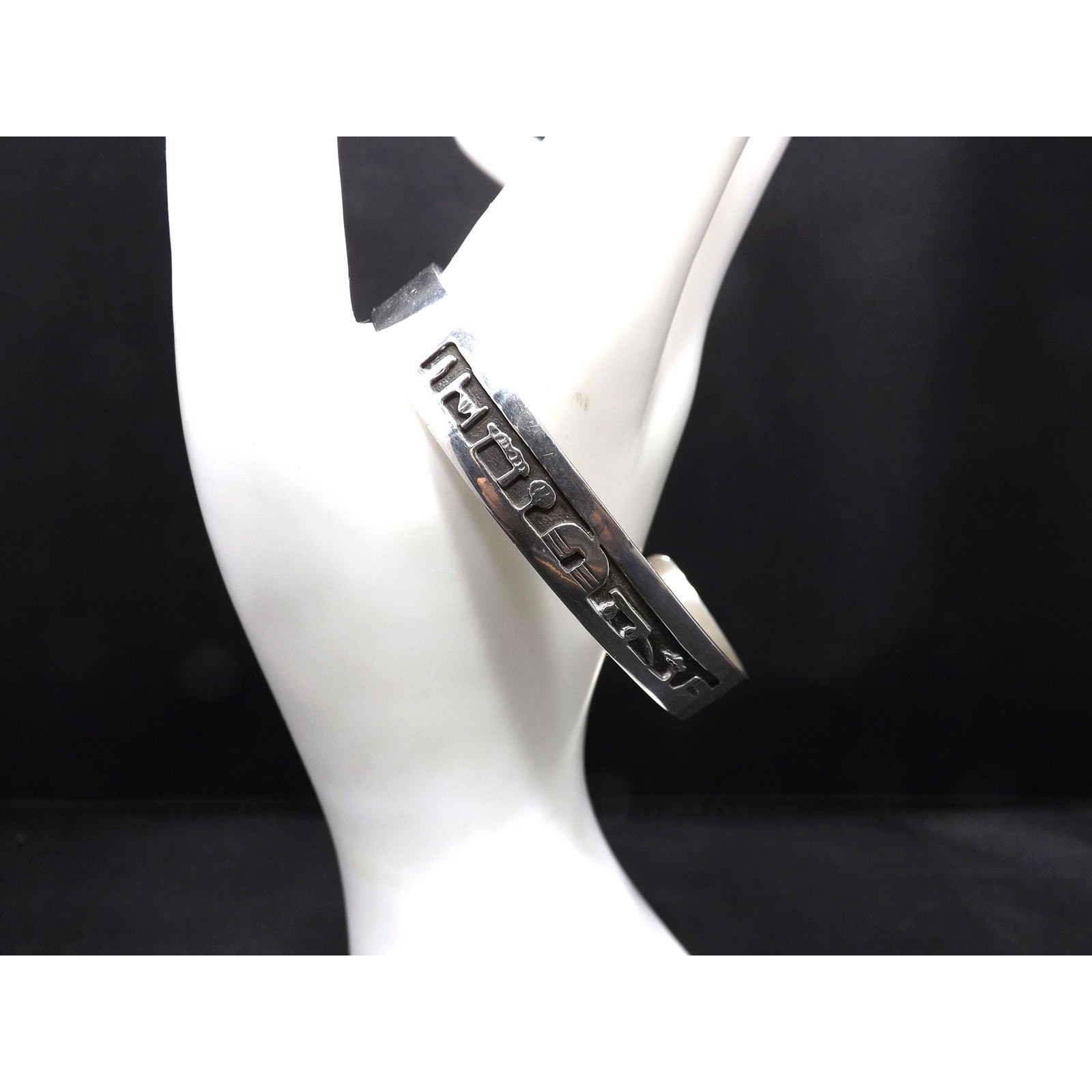 Navajo AC Henry Sterling Storyteller Cuff Bracelet Signed Vintage