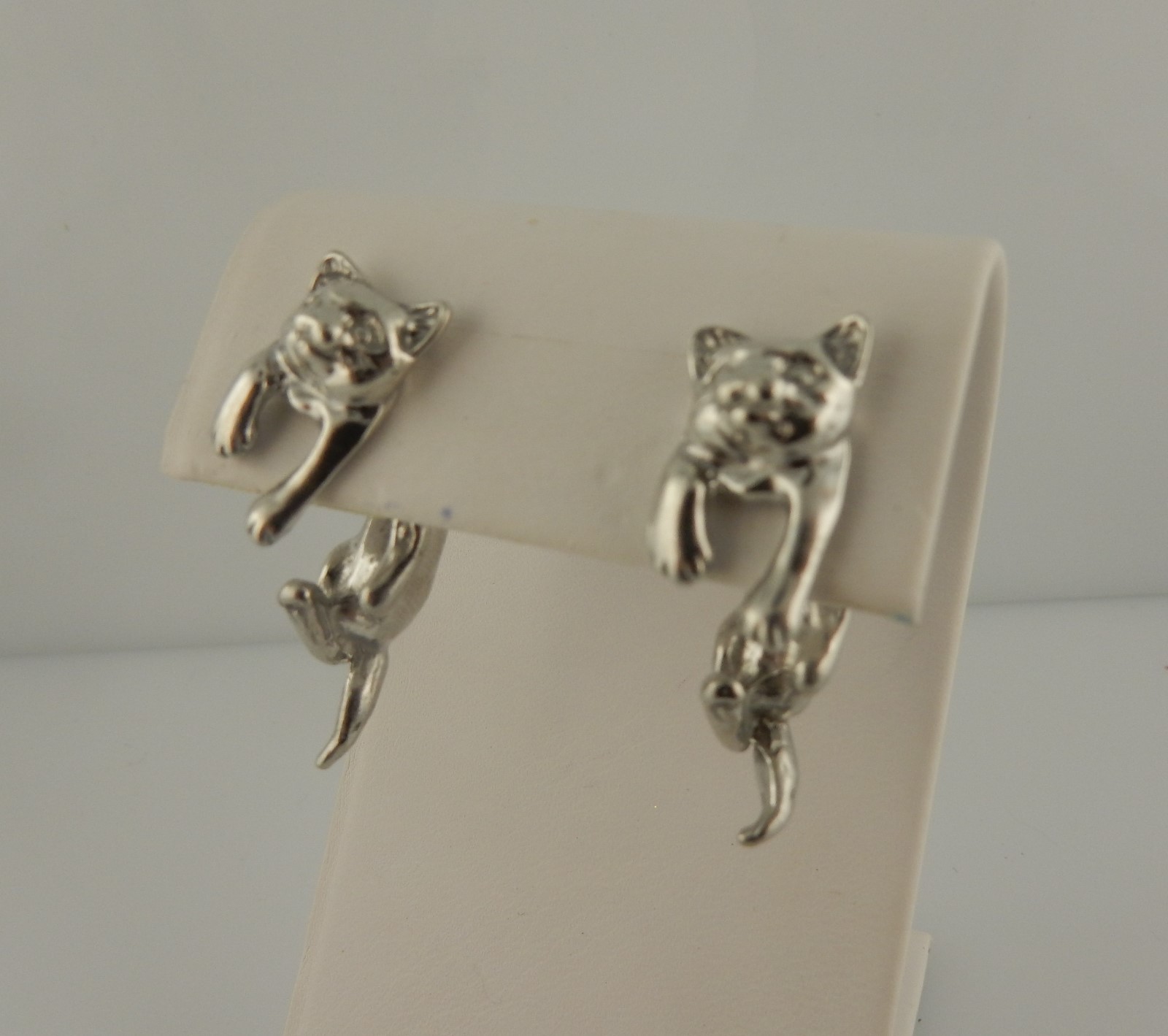 Vintage Pewter or Gold Kitty Cat 3D EARlusion earrings, kitten