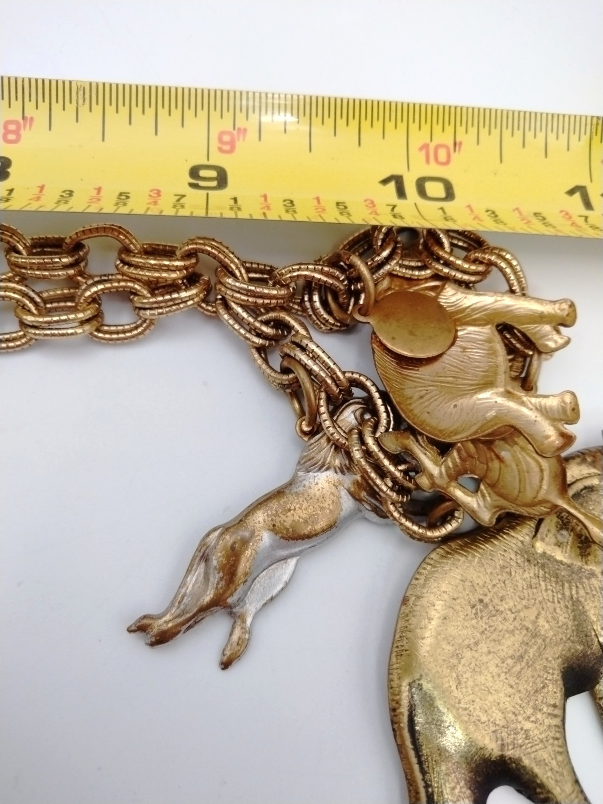 Vintage Gold Tone Safari Animal Charm Necklace Elephant Zebra Lion 18″ Statement