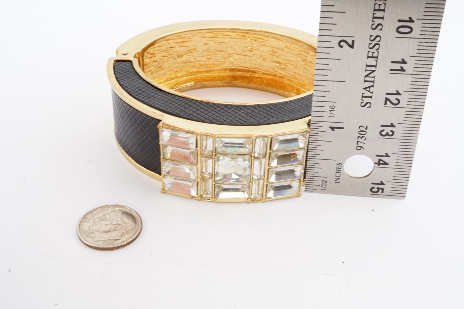 Vintage Bangle Bracelet Gold Tone Rhinestone Faux Leather 6.5″