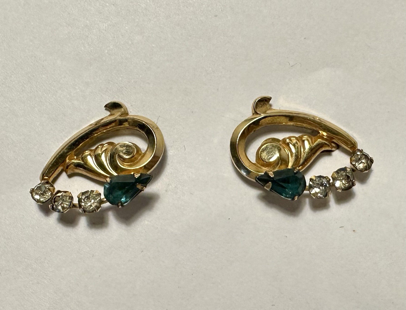 Vintage 1/20 12kt Gold Filled Screw On Rhinestone Filigree Earrings CM