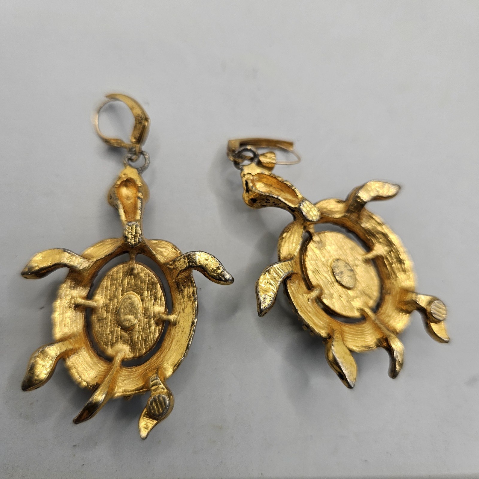 Vintage Gold Tone Turtle Earrings Dangle Hook Pierced Faux Druzy Stone Chunky2″