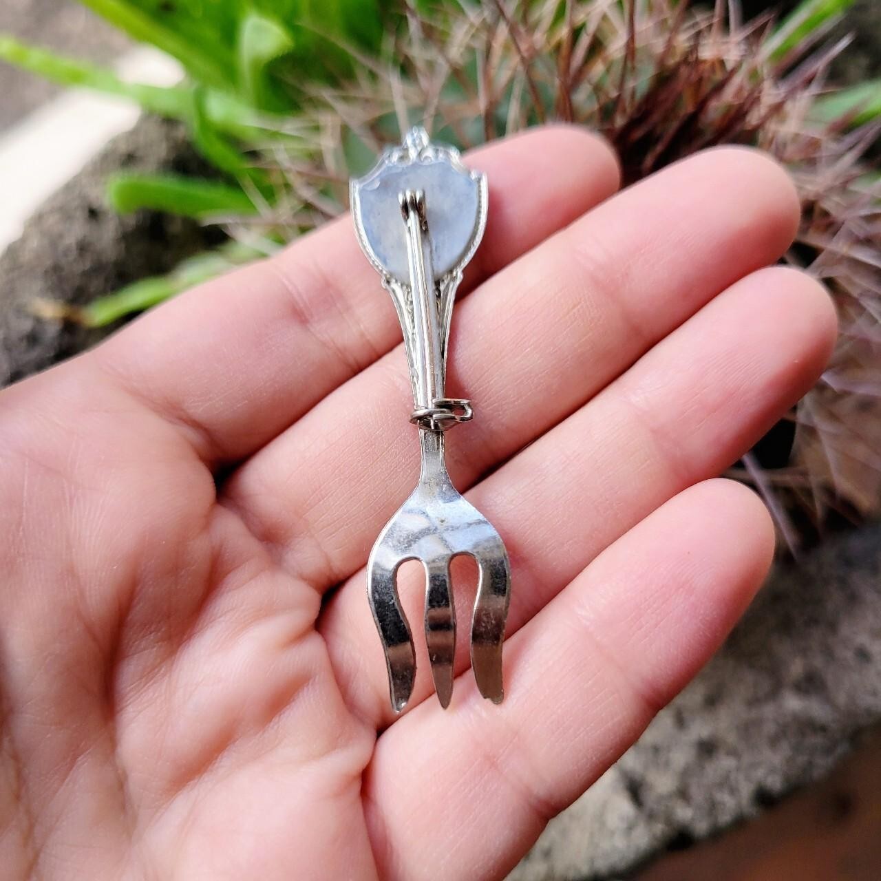 Vintage Dainty Silver Fork Boston Paul Revere Horse Boucher Brooch Pin