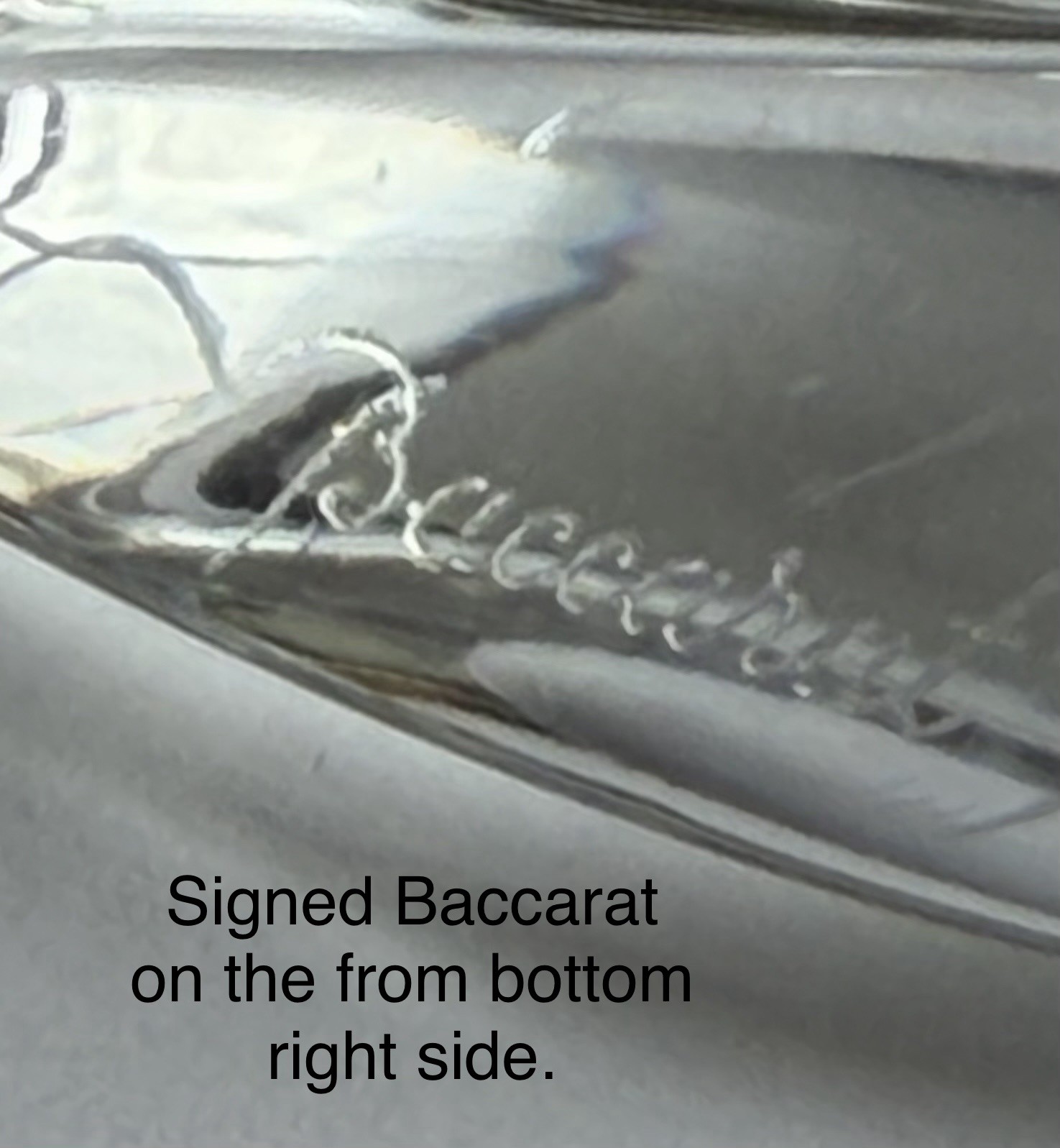 Baccarat Clear Puffy Crystal Heart Wave Pendant Necklace