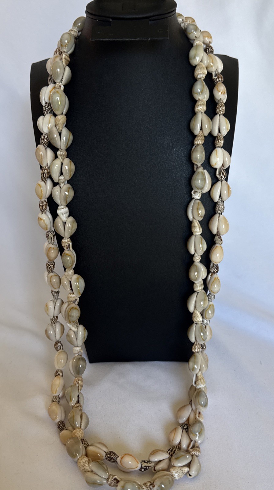 2 Vintage Cowrie Cowry Sea Shell Necklaces Beige White Gray Set Natural Jewlery