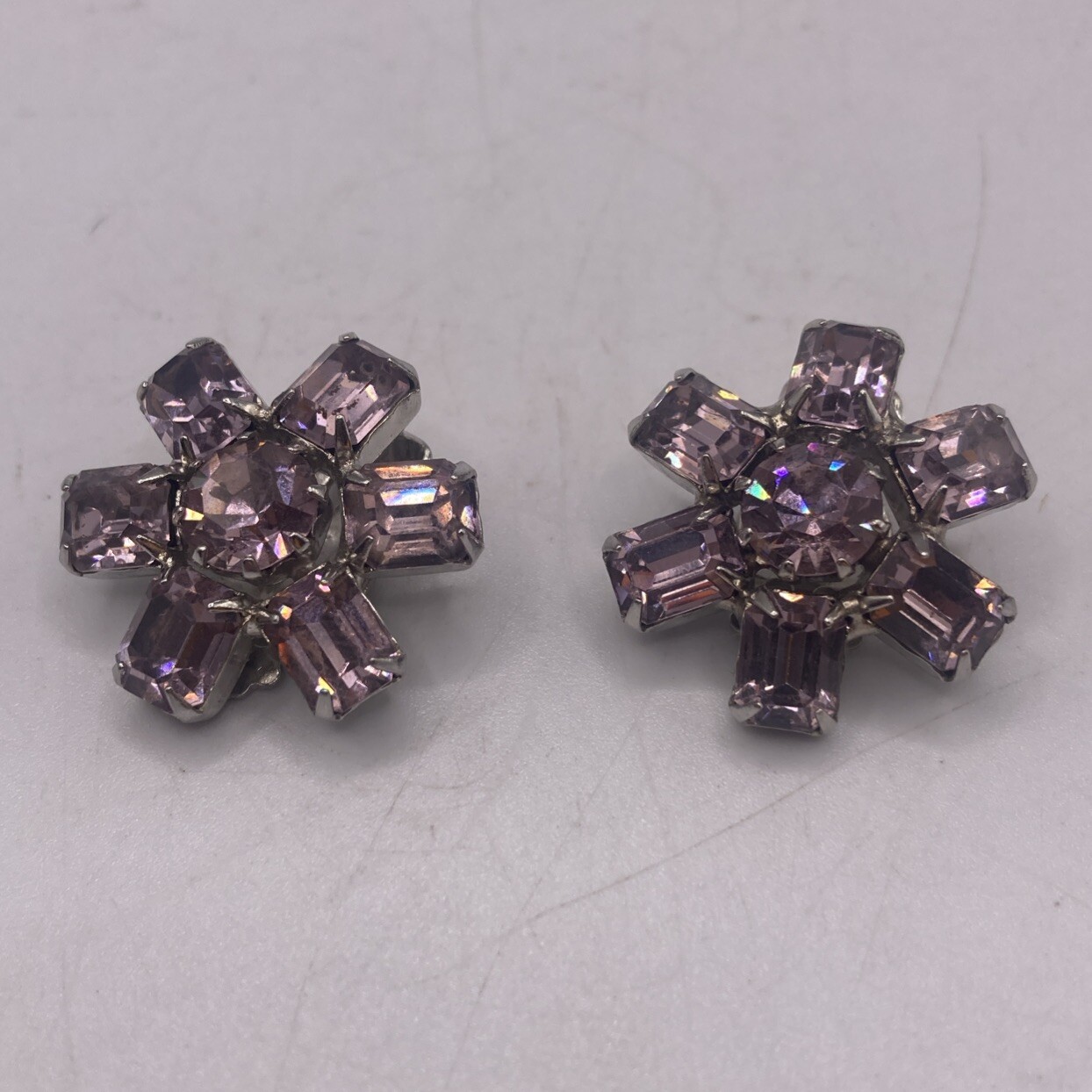 Vintage WEISS Emerald Cut Rare Pink Rhinestone Clip On Earrings 7 Stones, Signed